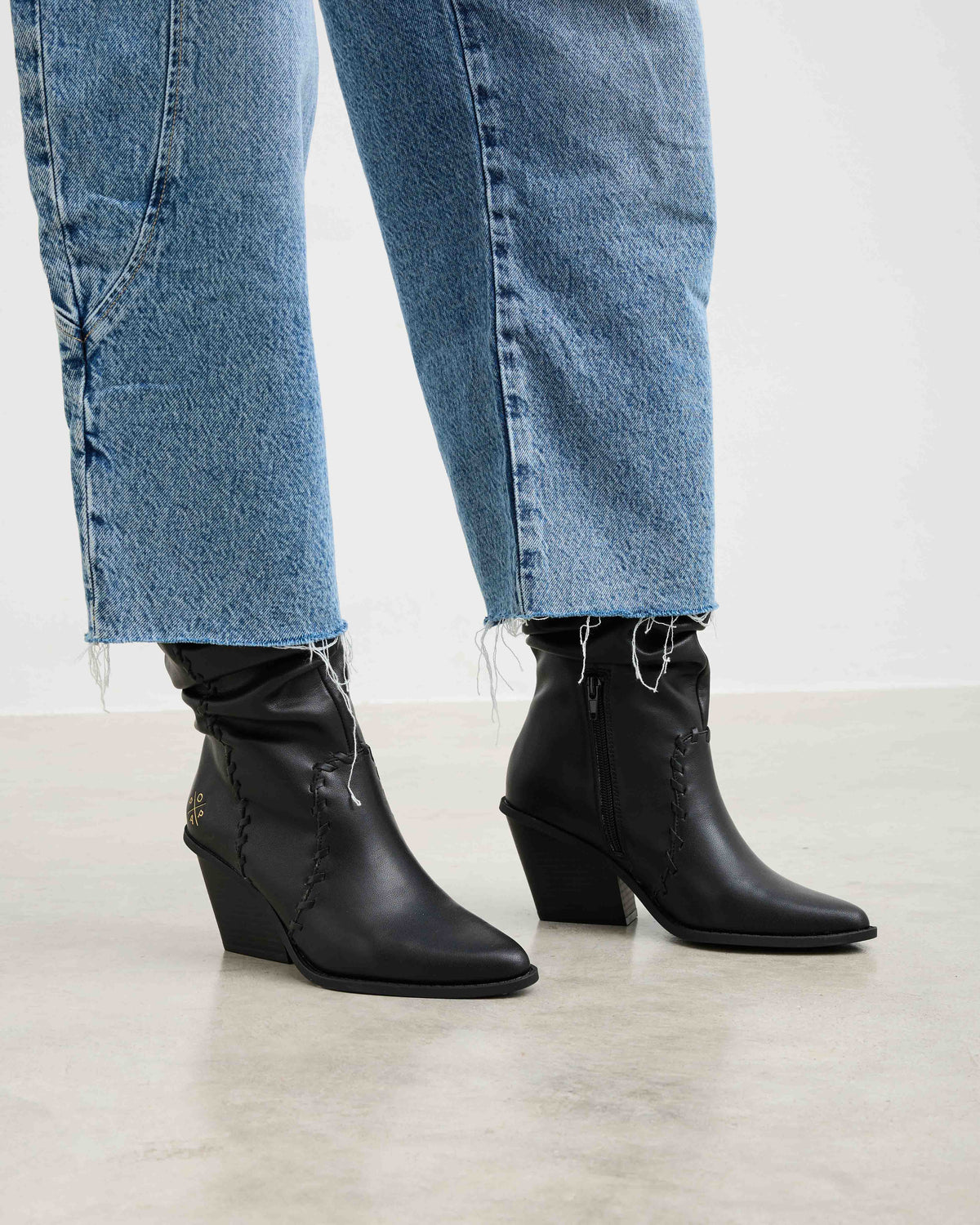 Bota Negra de Mujer Allende