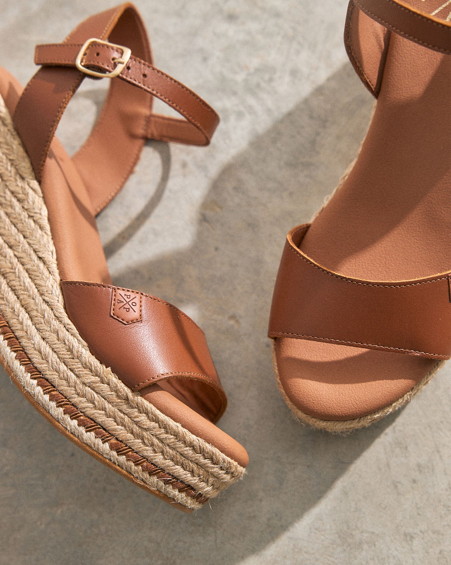 Cuña Arenal Piel Cuero