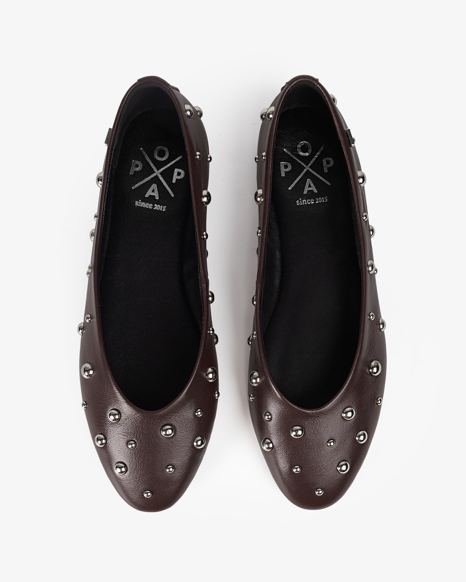 Bailarina de Piel Burdeos con Tachuelas Etoile