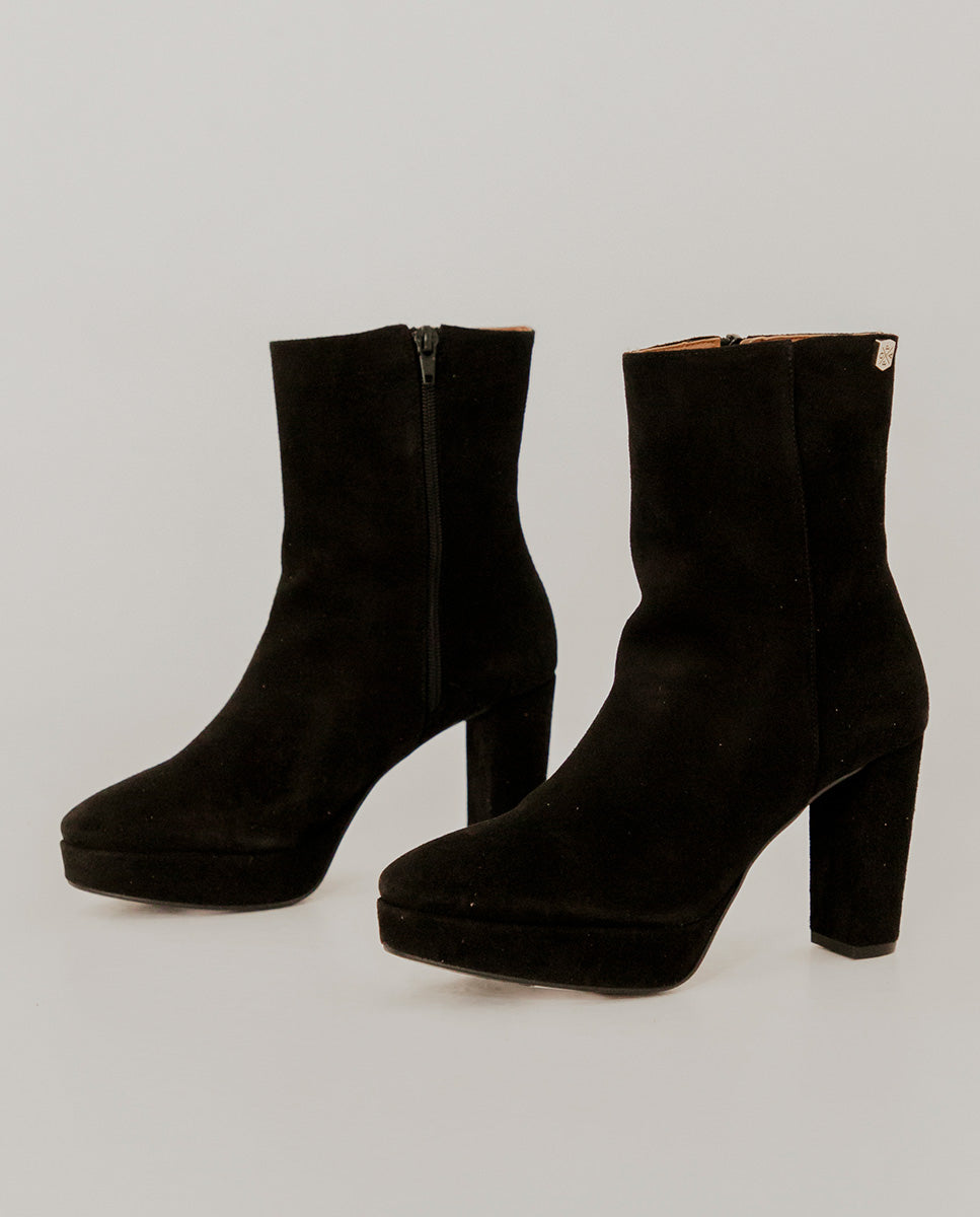 Botin Venus Serraje Negro