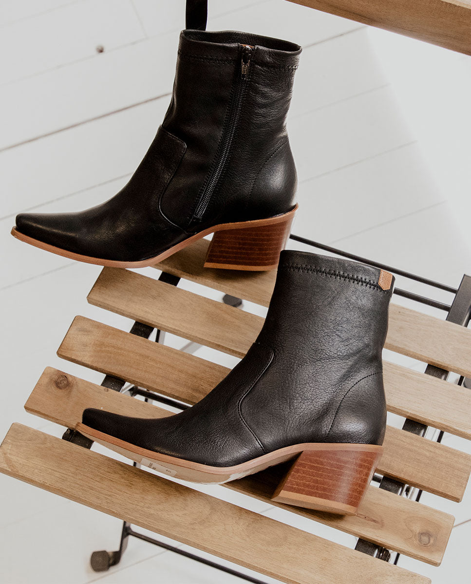 Botin Olivia Rock Negro