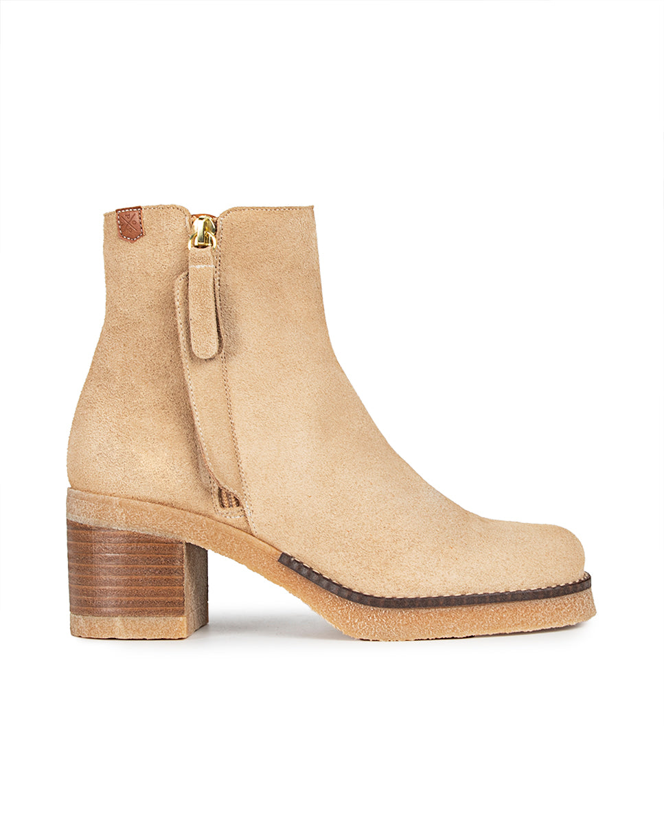 Billy Heel Boot in Beige Leather