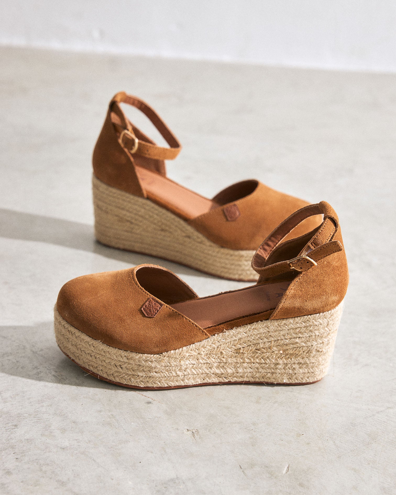 Cuña Cantalar Serraje Cuero