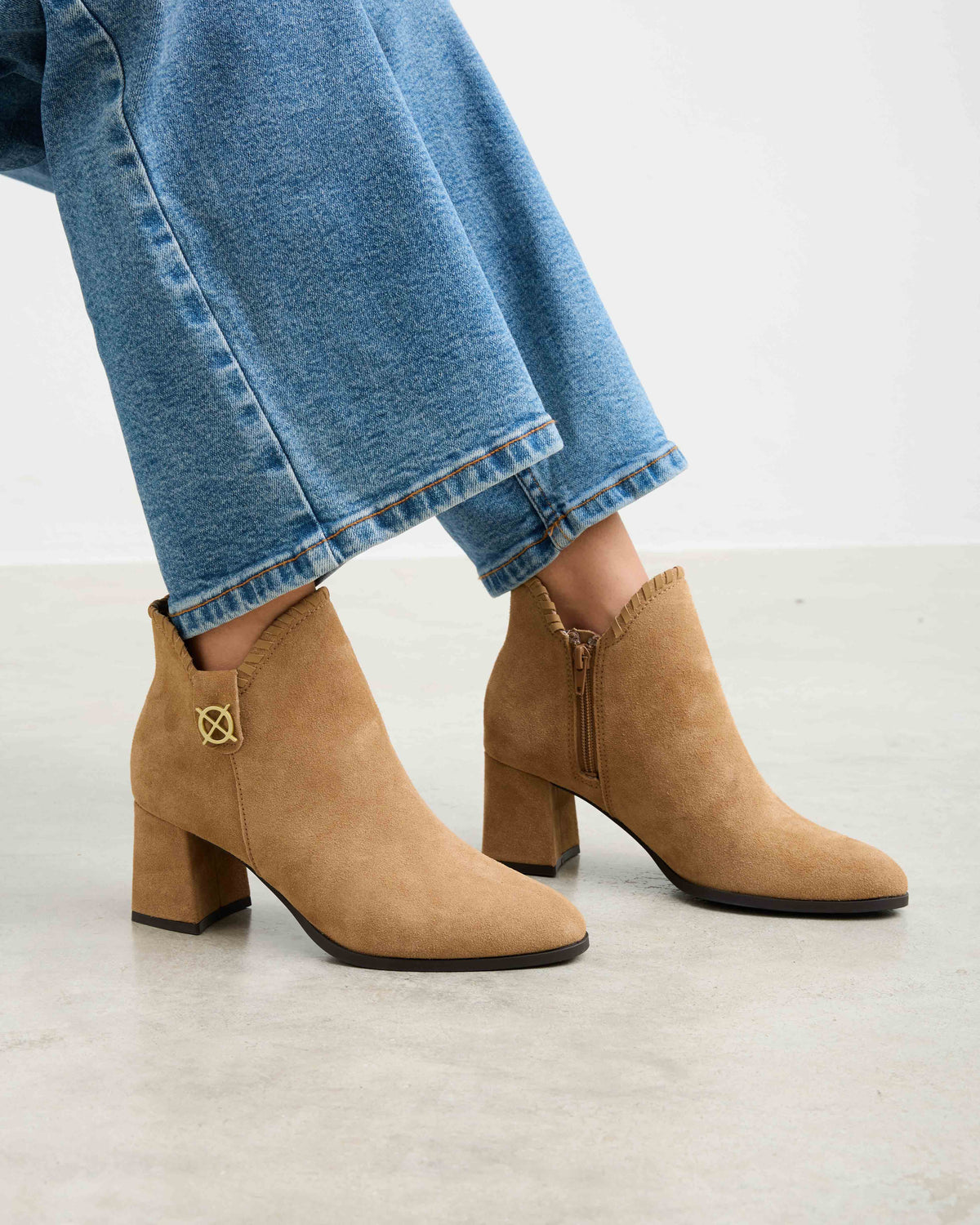 Botín Beige de Mujer Cayafate Trenzado