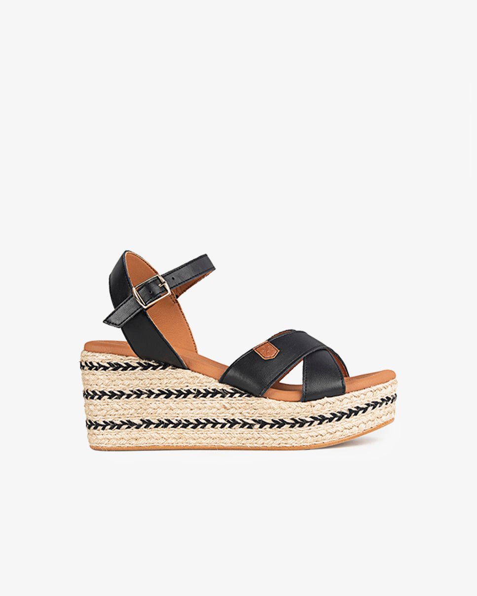 Low Jute Benijo Black Leather Wedge with buckle