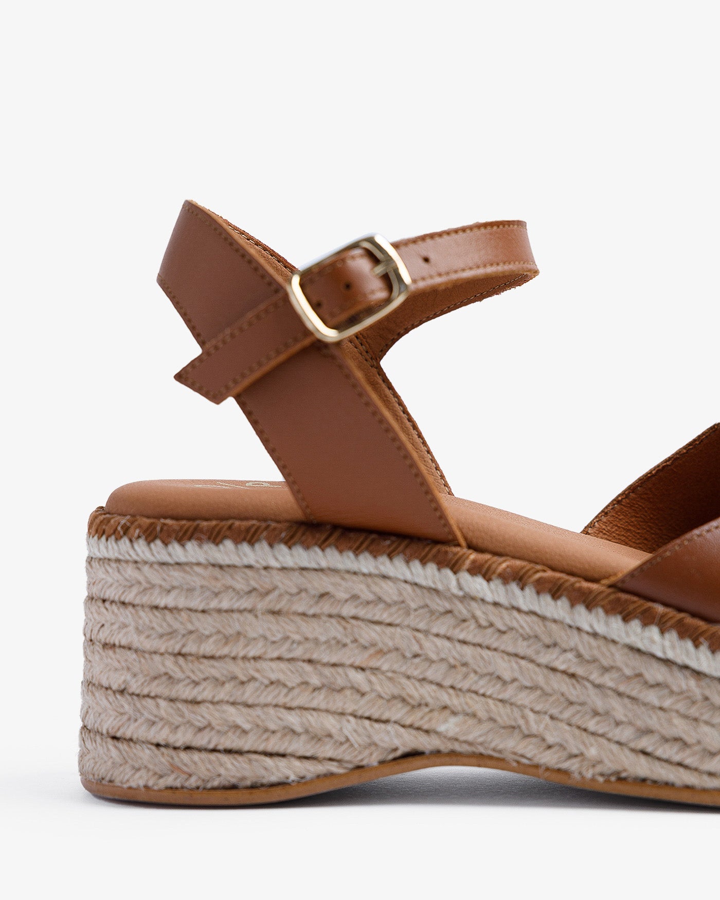 Cuña Karan Cuero 35