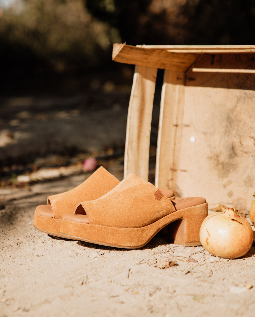 Salto em cunha de couro inteiro Tulum