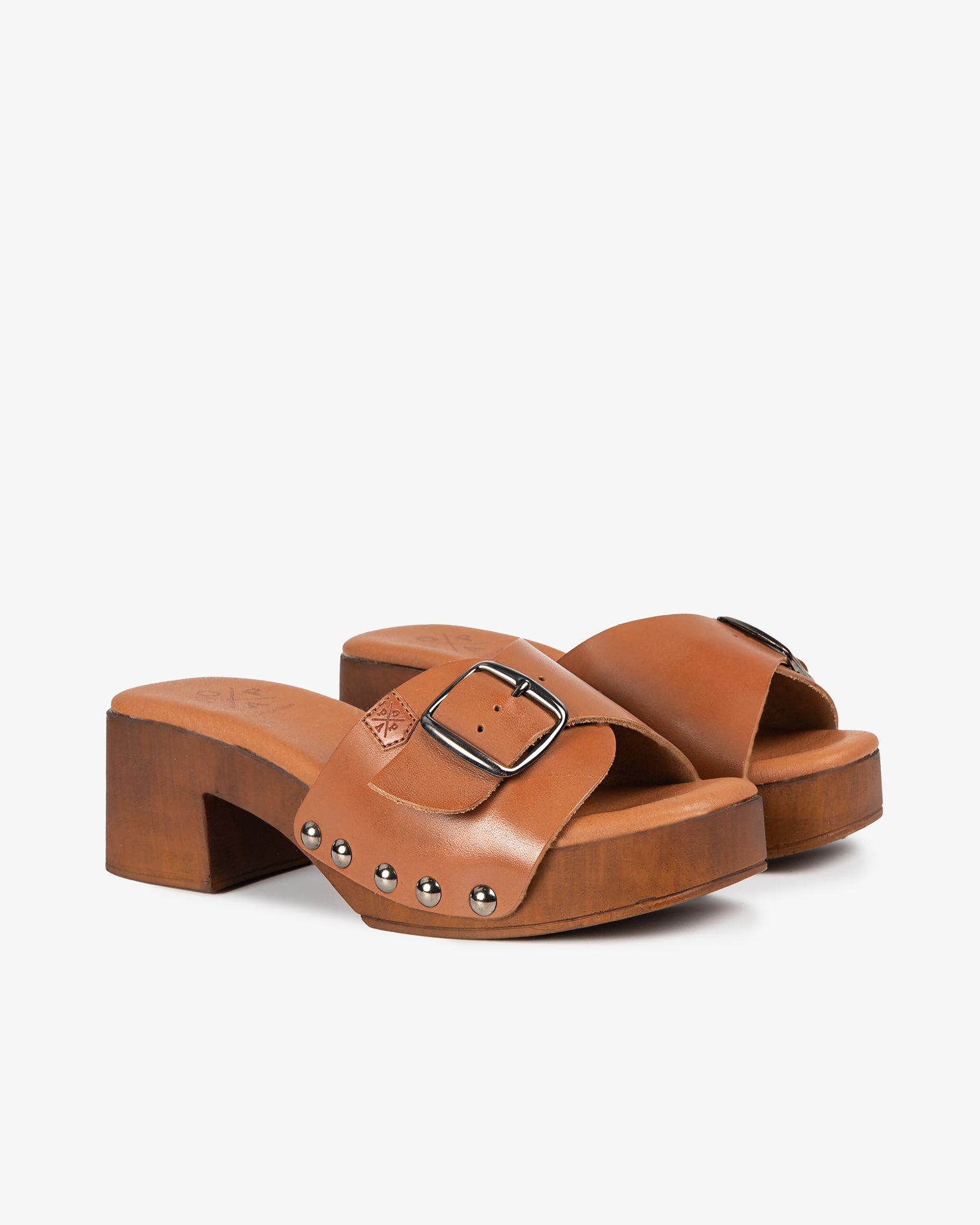 Sandalia Madera Tachas Ceiba Piel Cuero 35
