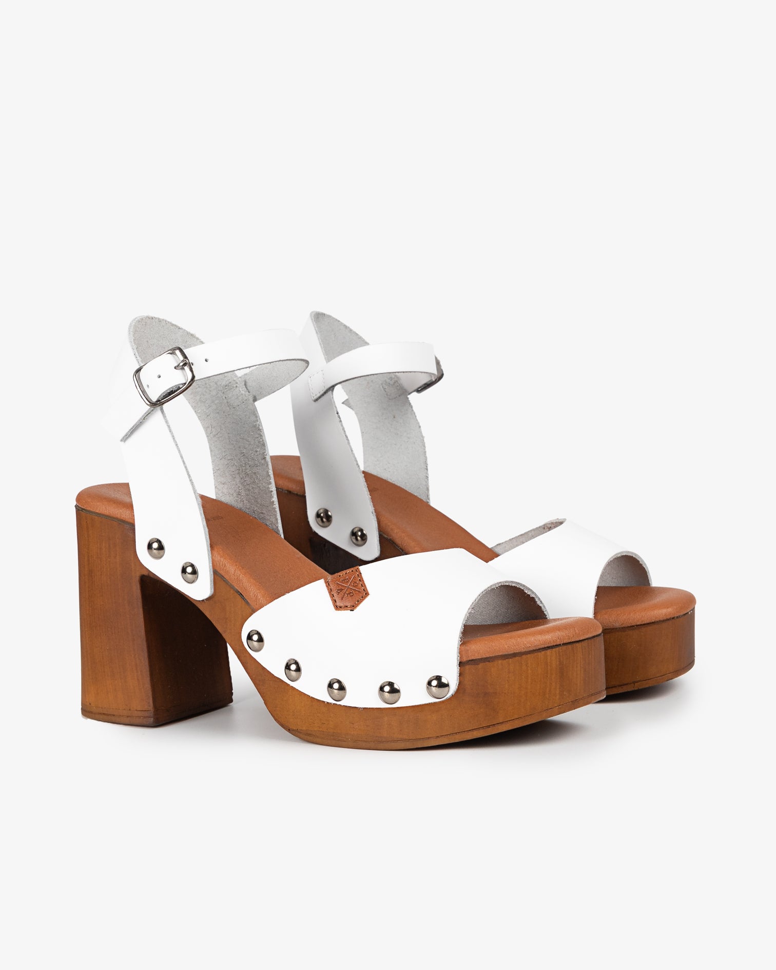 Sandalia Madera Tachas Willow Piel Blanco 35