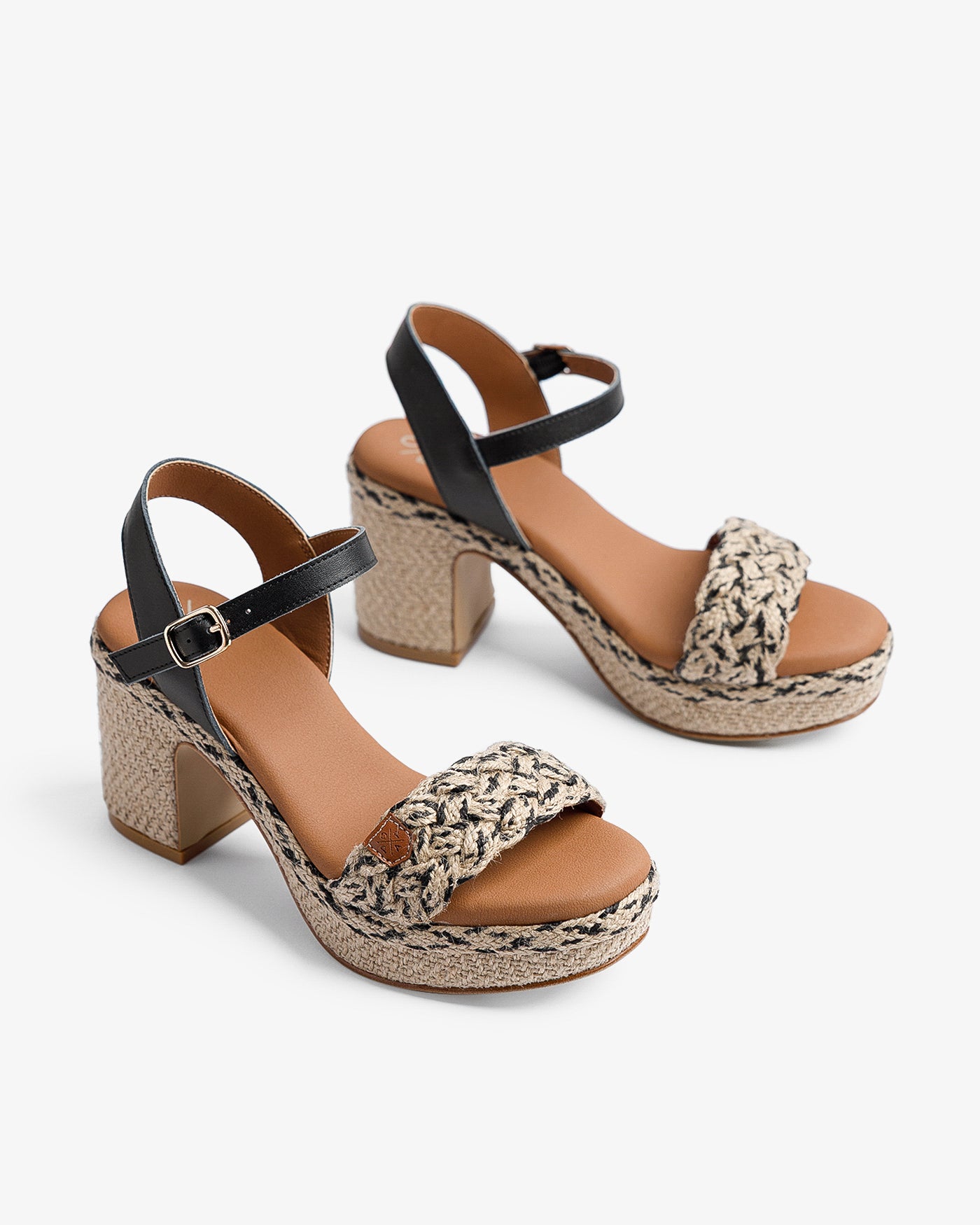 Sandalia Nerina Amura Yute Negro 35