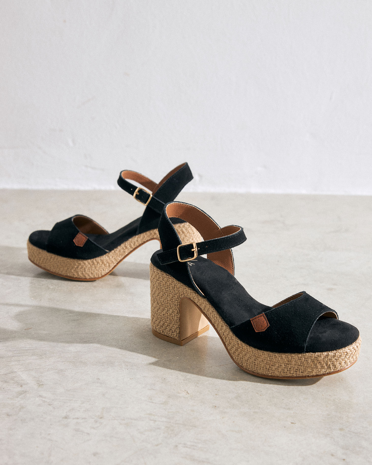 Sandalia Daira Serraje Negro