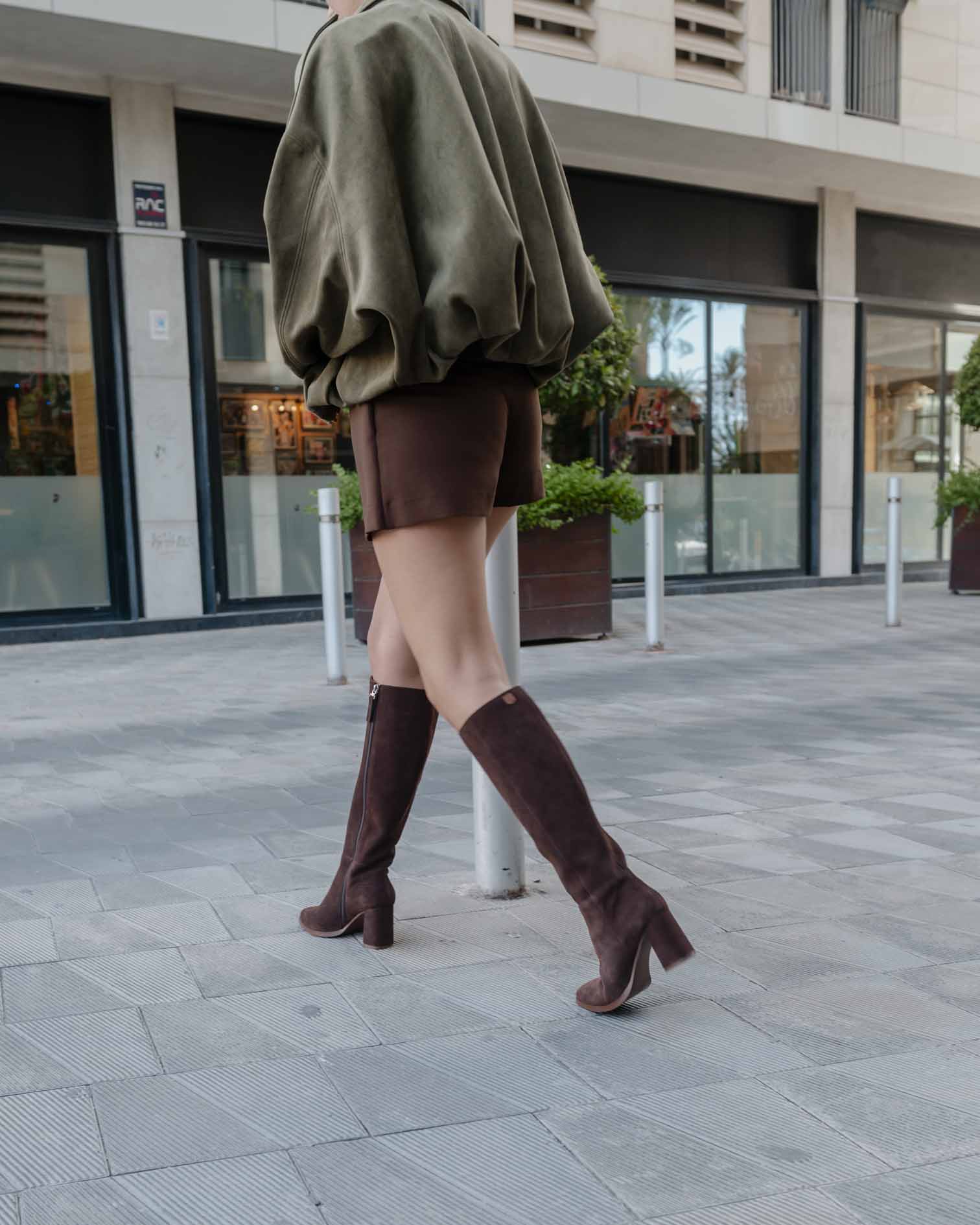 Bota Alta de Serraje Marrón Sinnara