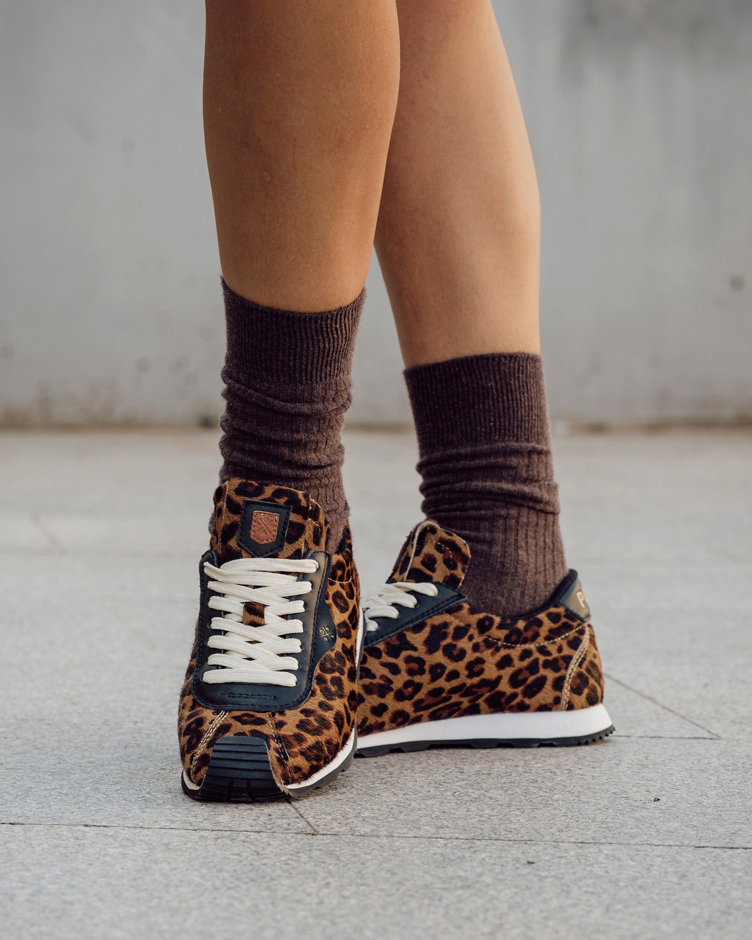 Zapatilla Kira Pony Leopardo