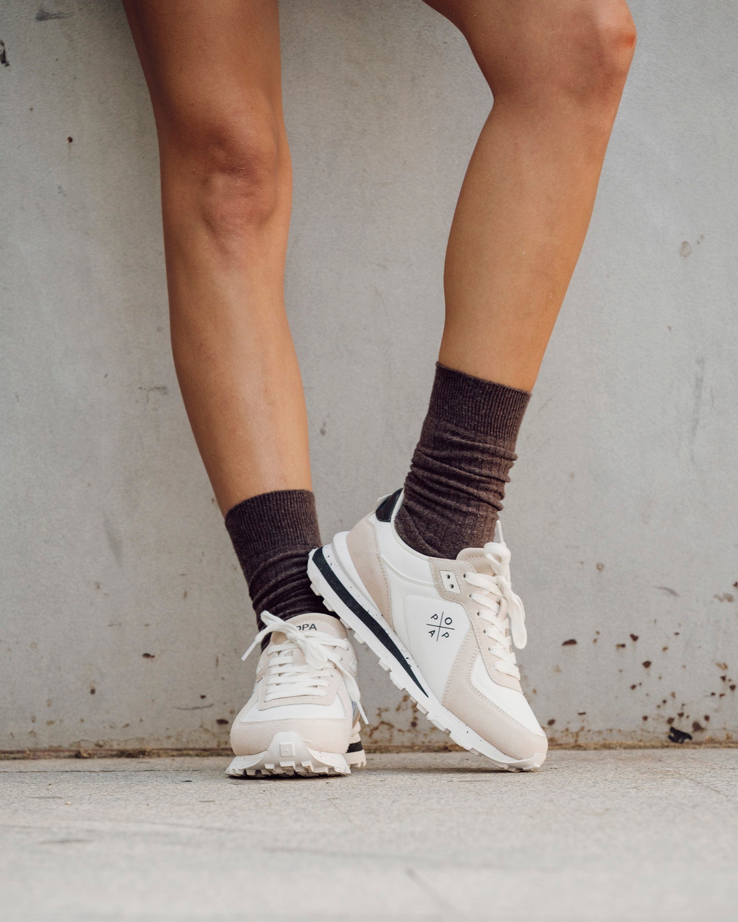 Zapatilla Blake Nylon Beig y Blanco