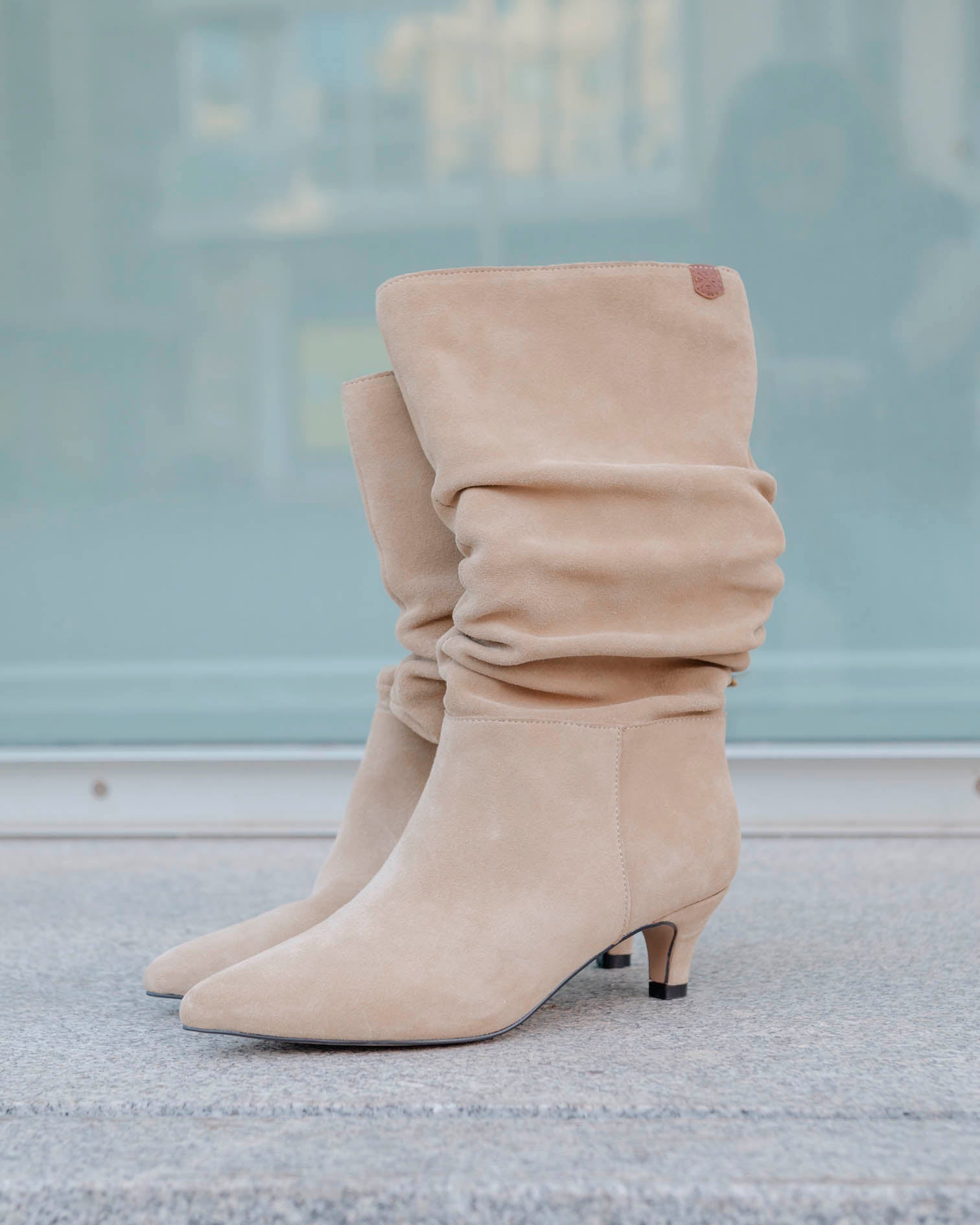 Bota Media de Piel Beige Nirvana