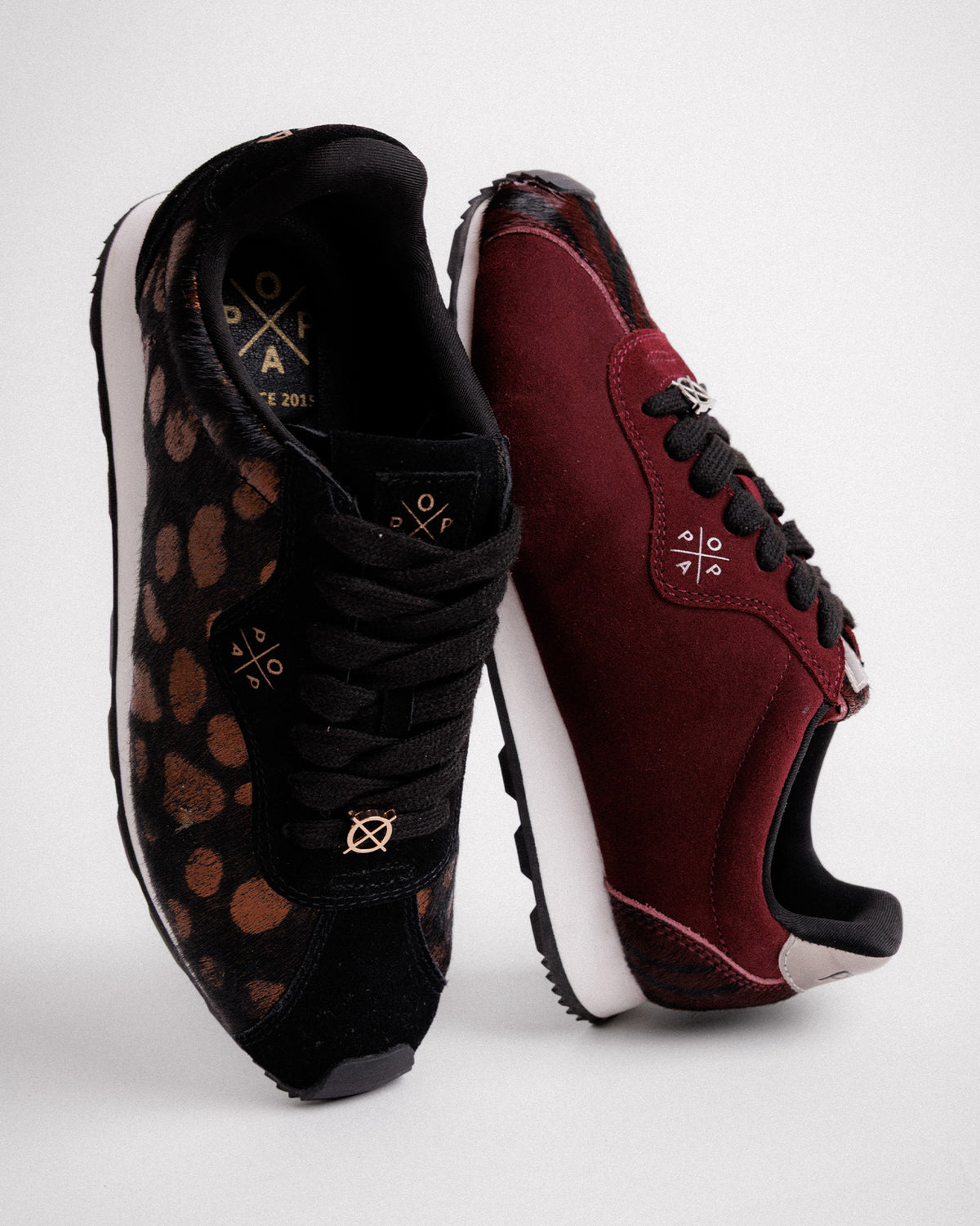 Zapatilla Negra de Mujer Kira