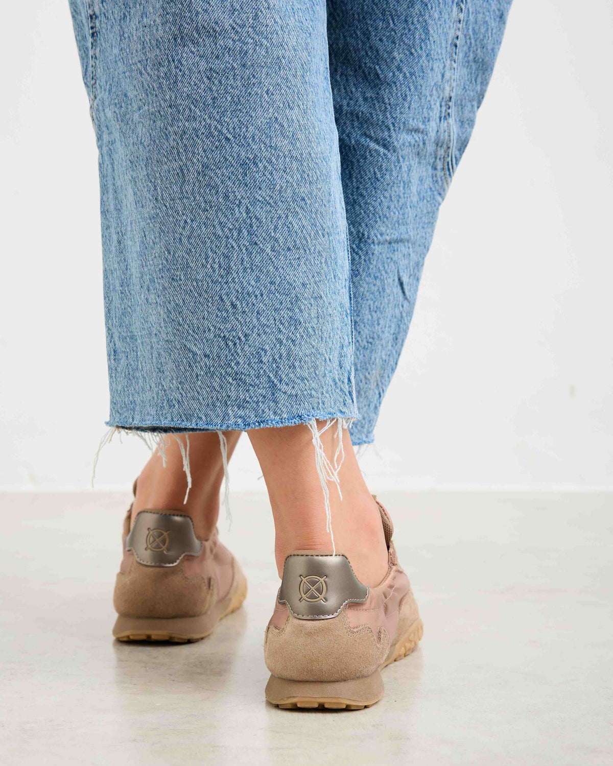 Zapatilla Taupe de Mujer Lexa