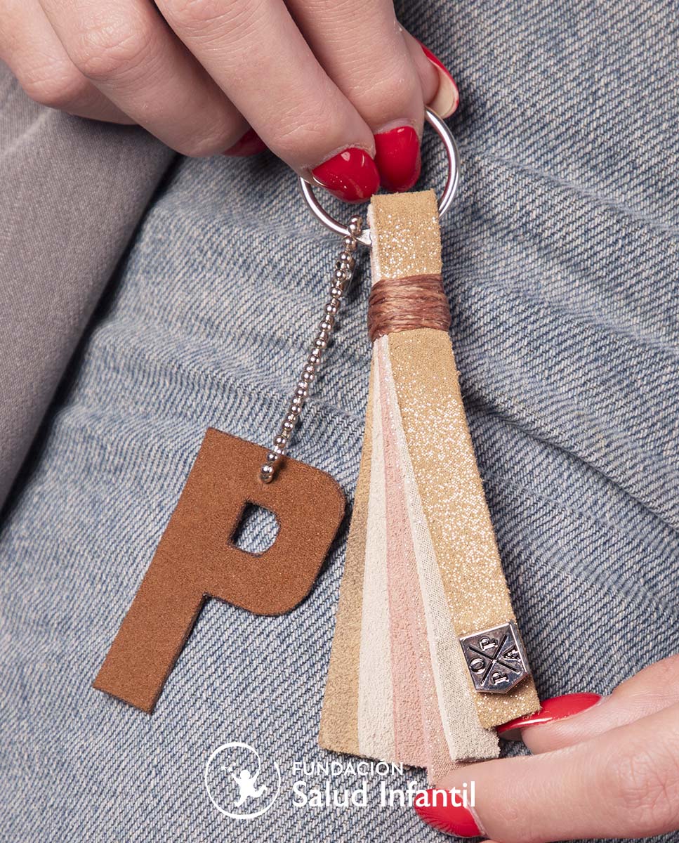 (AL) Solidarity Keychain Popa Letter