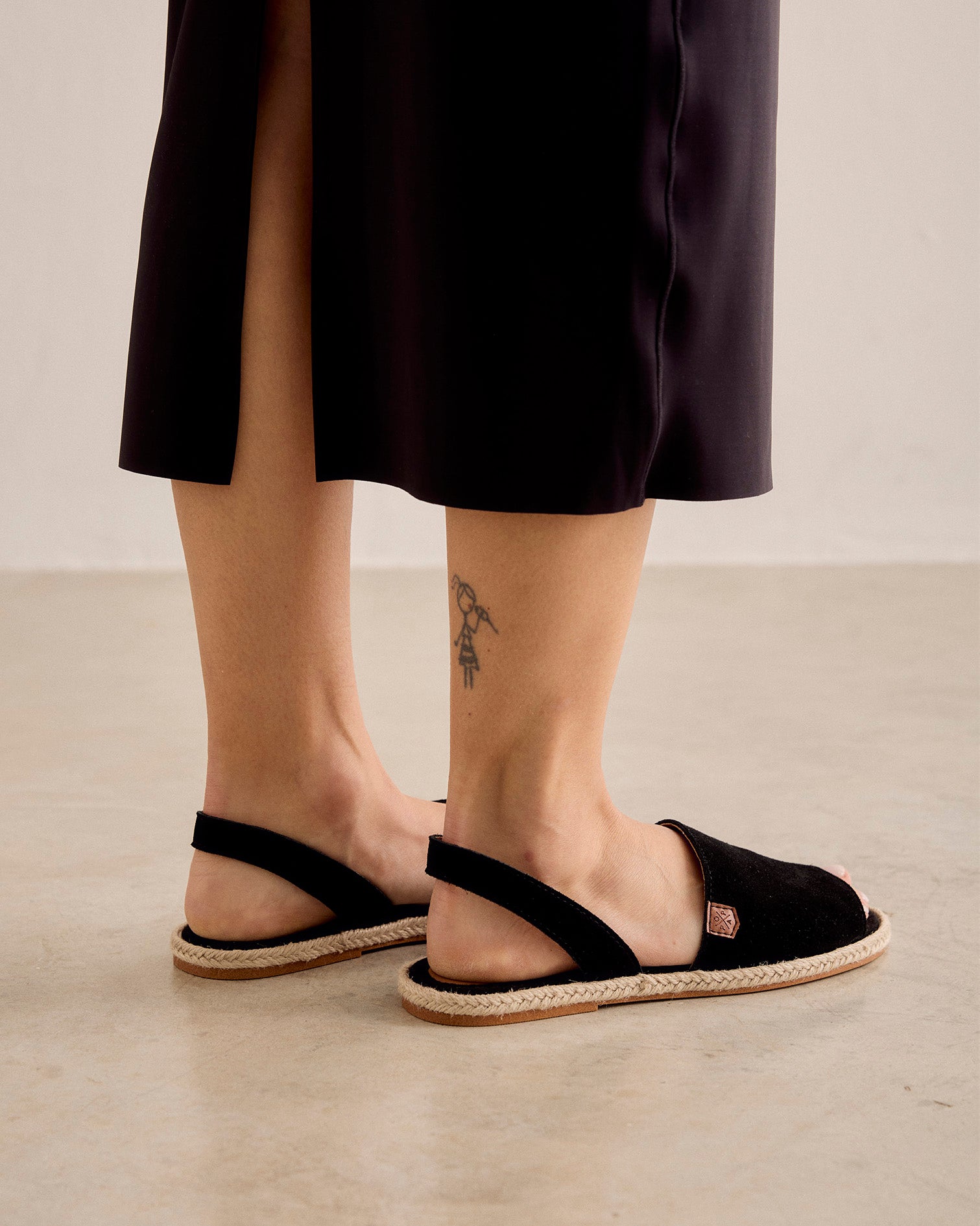Menorquine Razo en daim noir