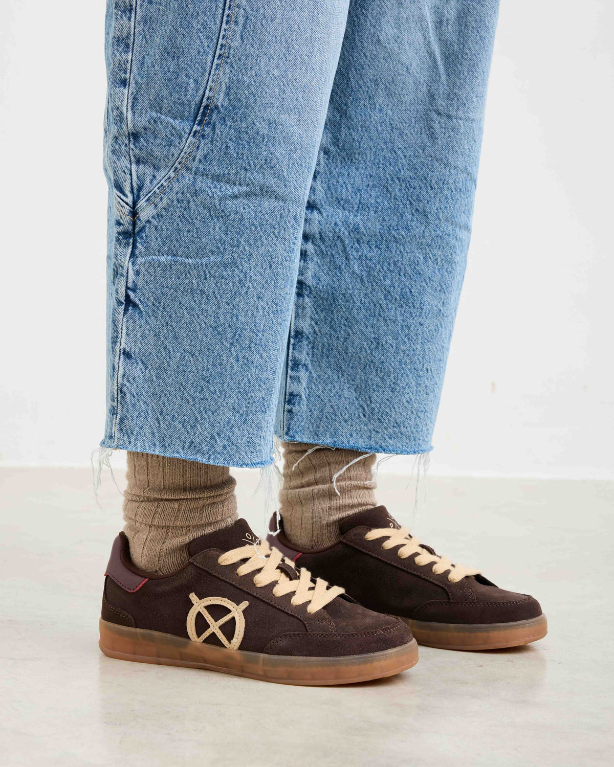 Zapatilla Marrón de Mujer Ryen