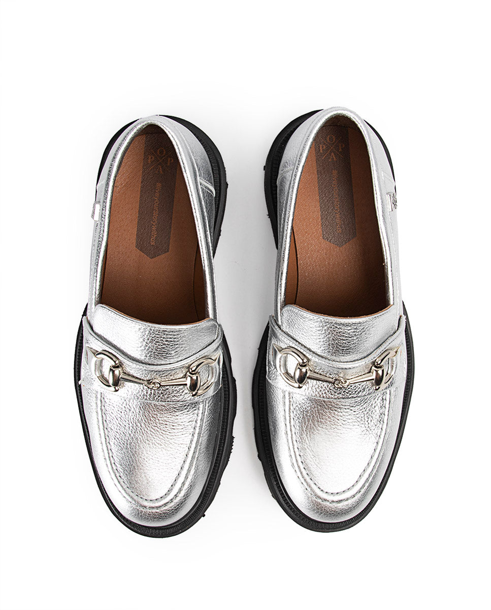Mocasín Zintia Laminado Plata