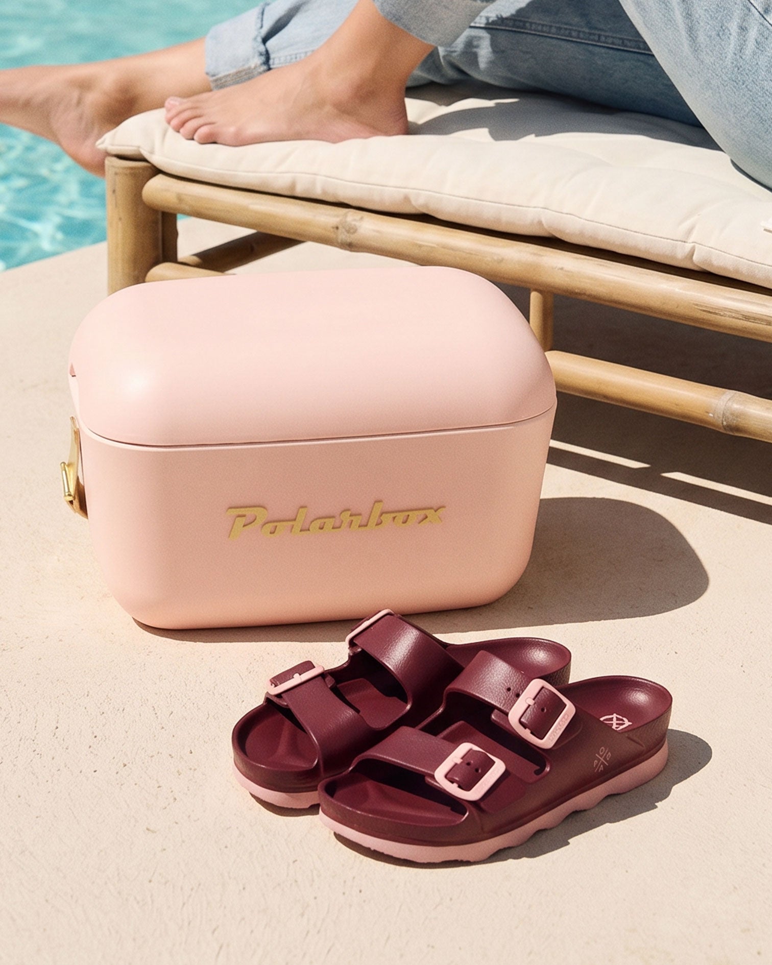 Nevera de playa Polarbox x POPA Coral Amarillo