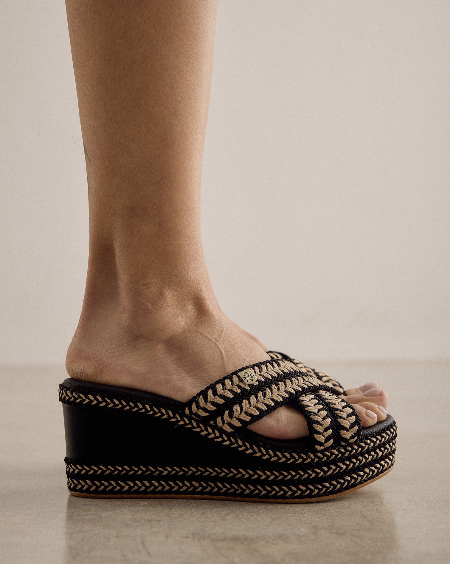 Cuña Albufera Yute Negro