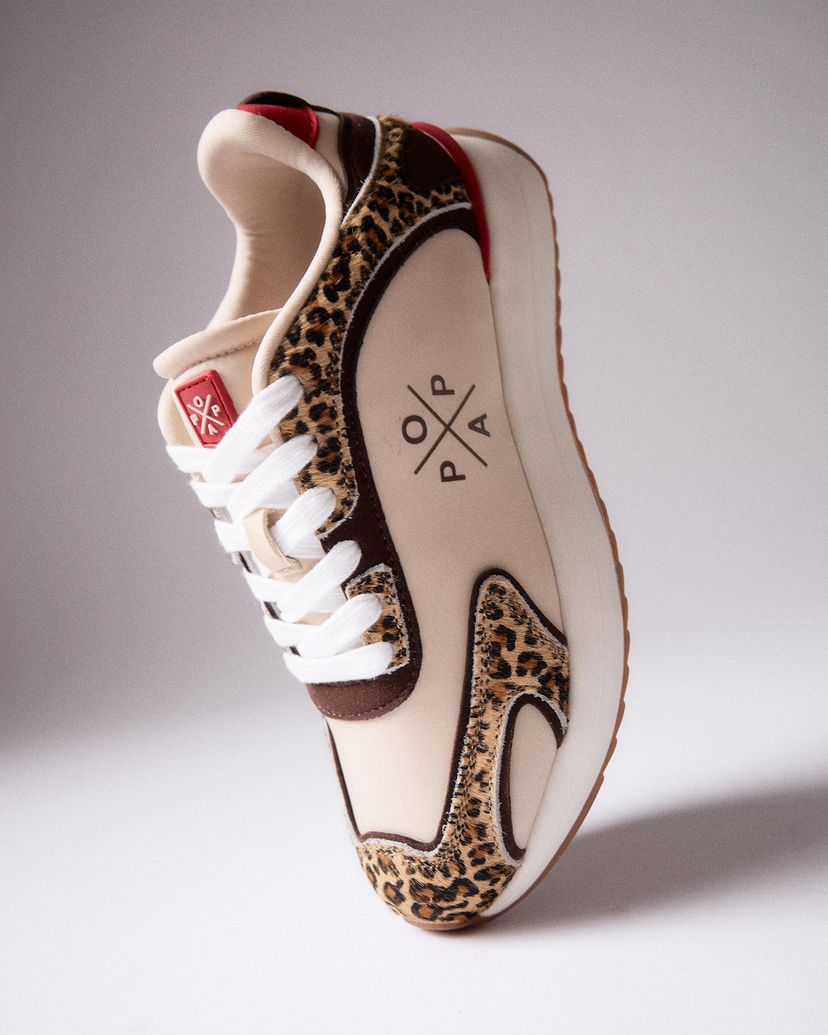 Zapatilla Leopardo Beige de Mujer Blake