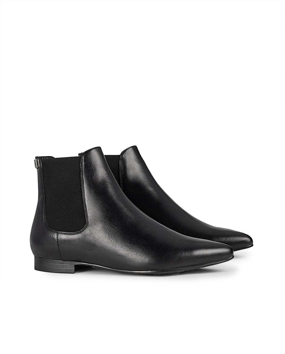 Angela Flat Boot Black Leather