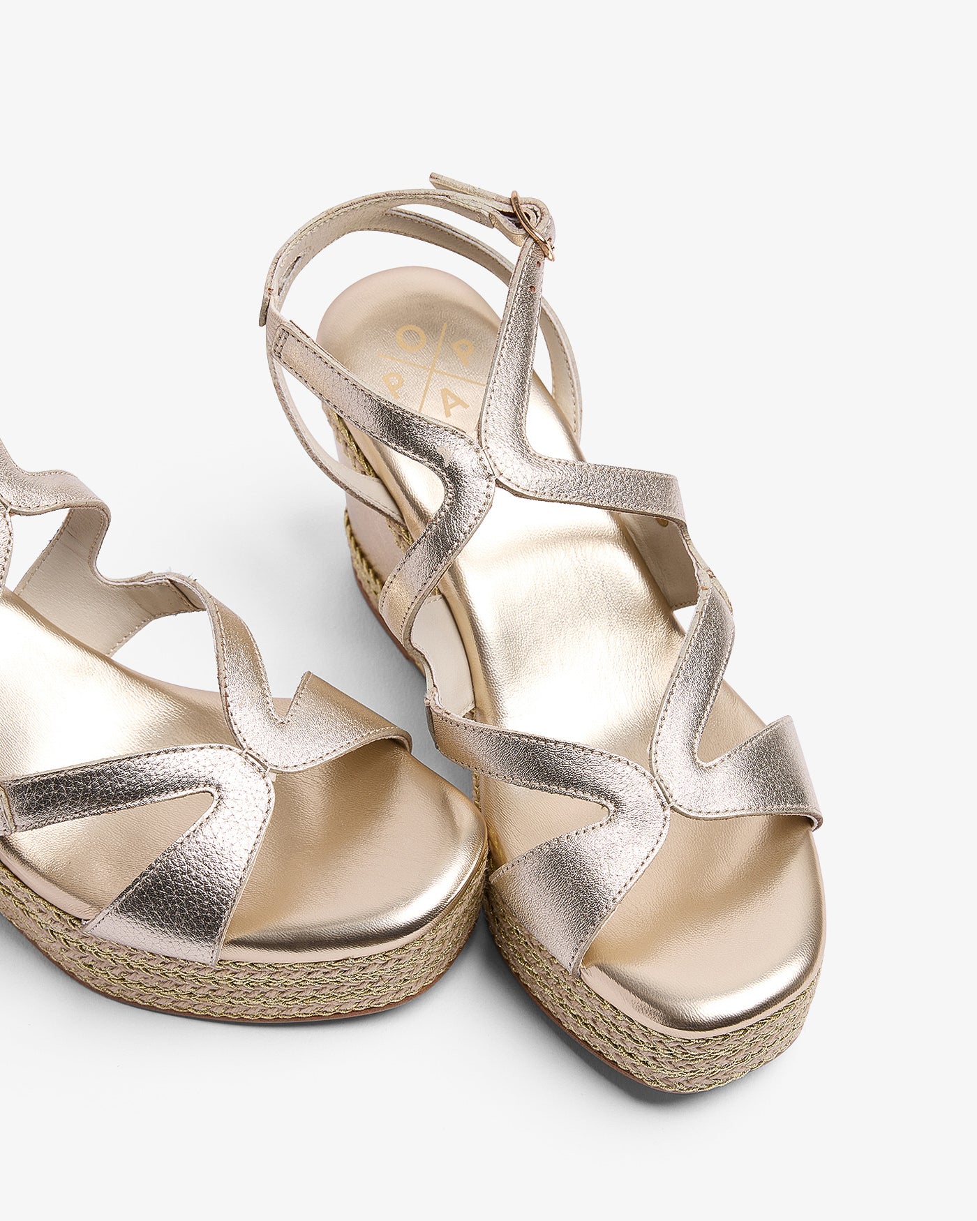 Cuña Okinawa Oro 35