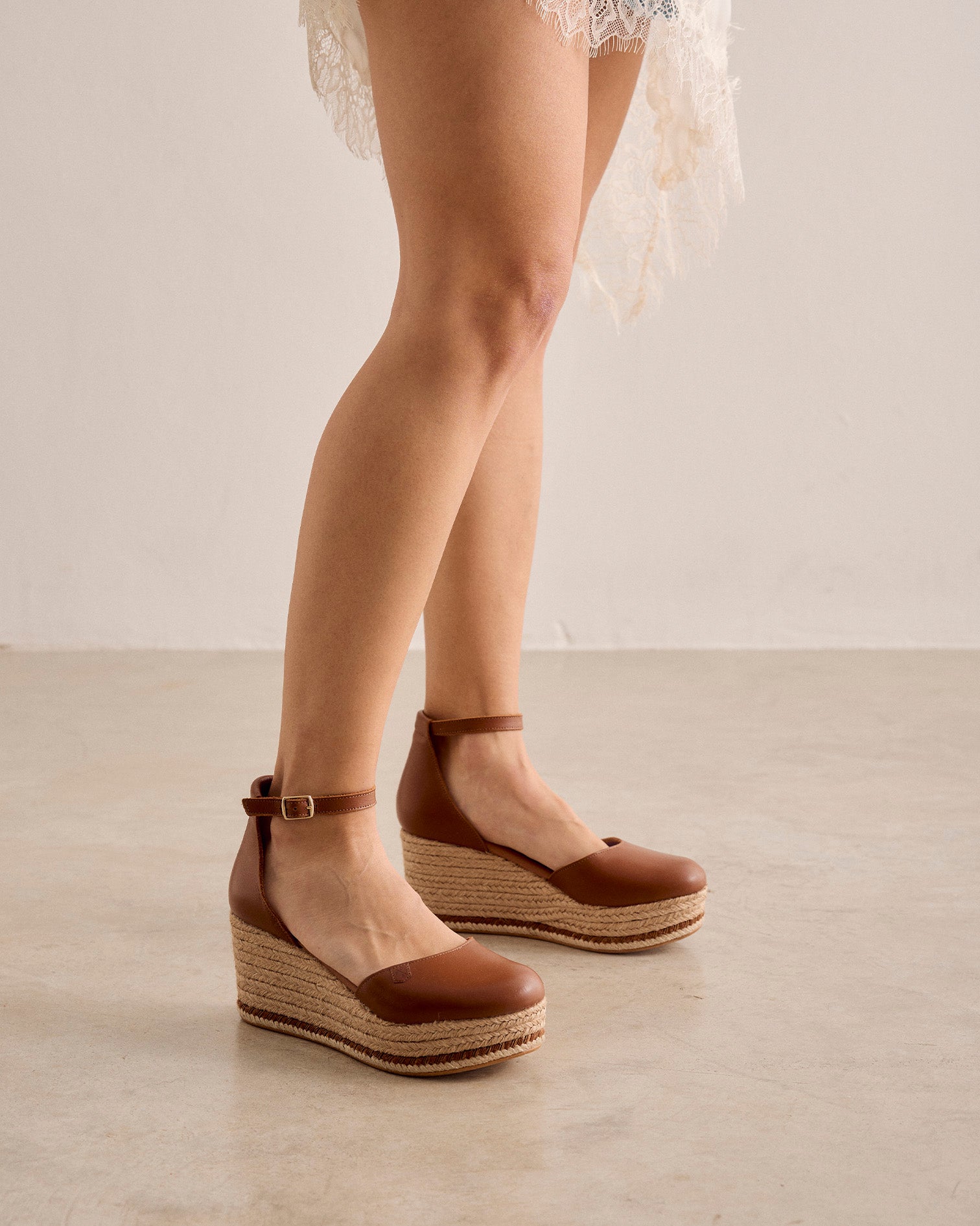 Cuña Cantalar Piel Cuero