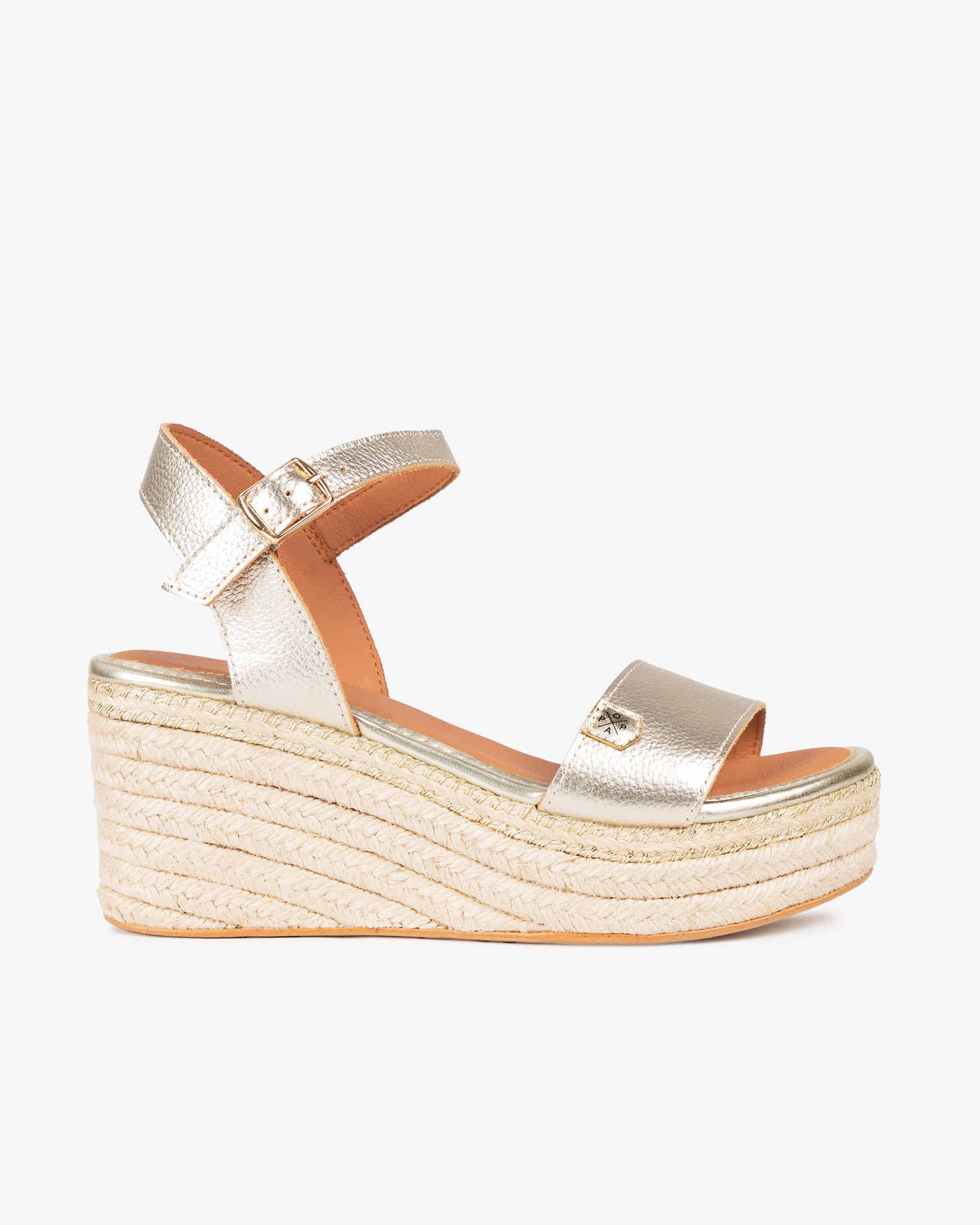 Arambol Gold Laminated Low Wedge with Buckle