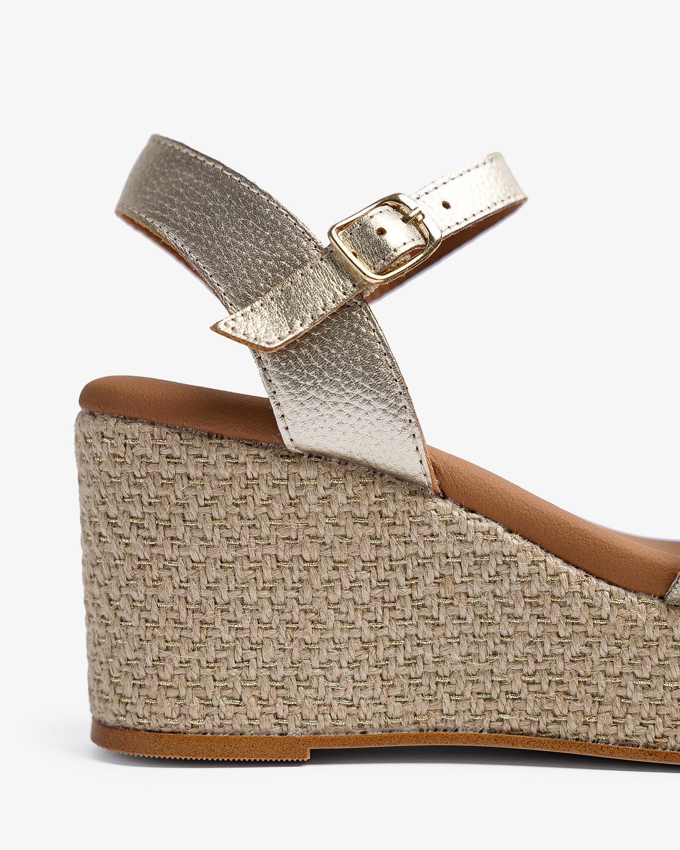 Cuña Arambol Flecos Yute Oro 35