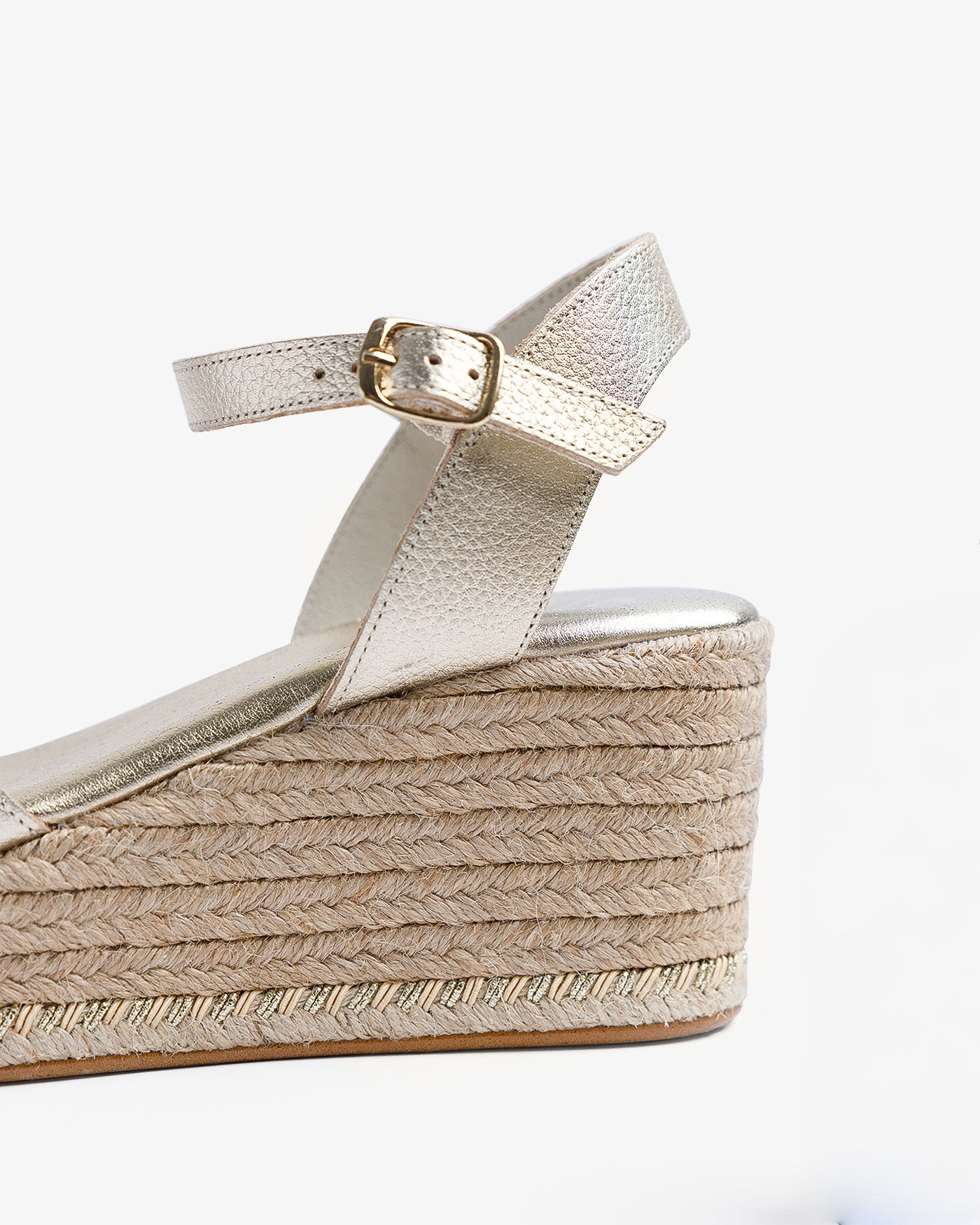 Cuña Arenal Laminado Oro