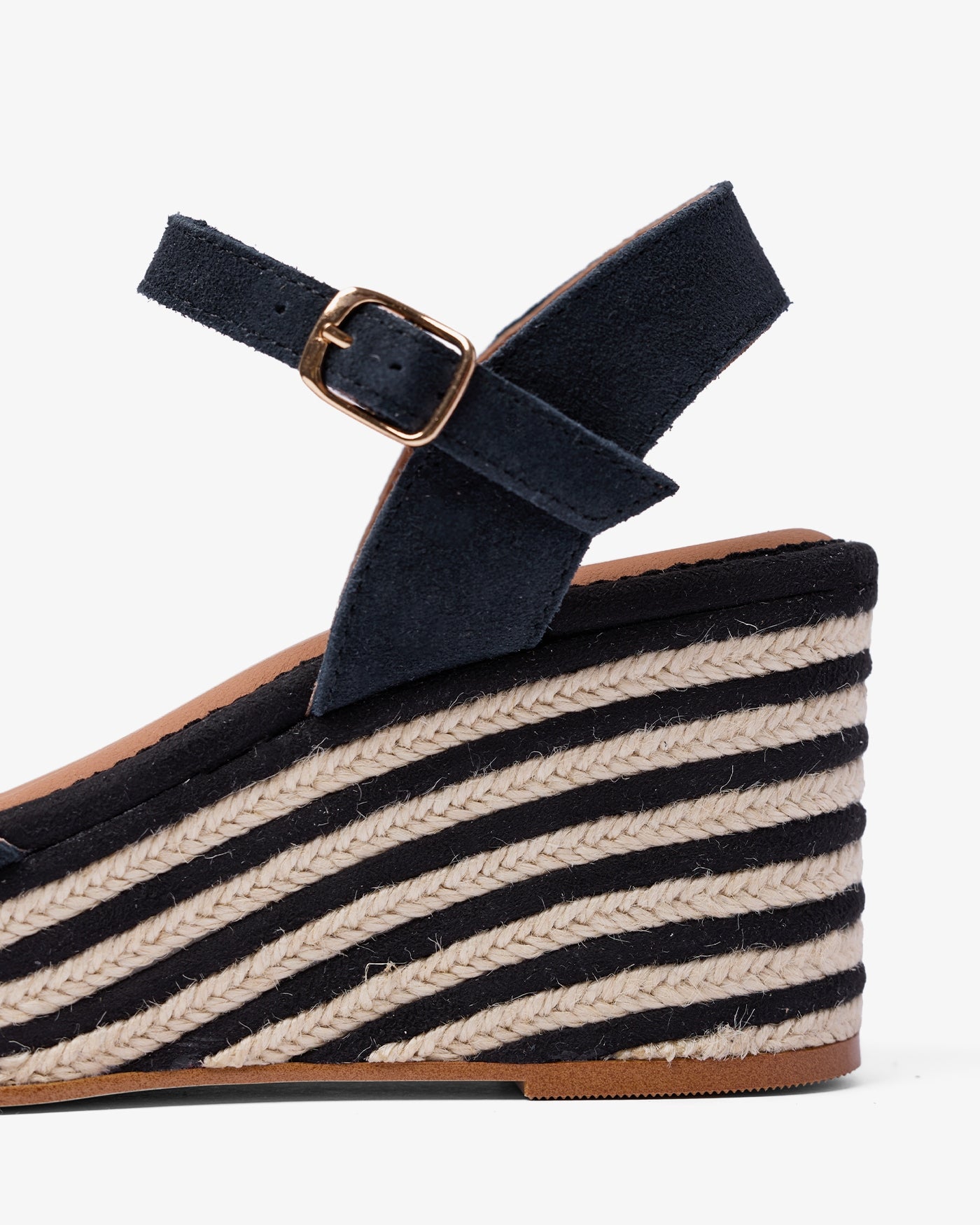 Cuña Arenal Serraje Negro 35