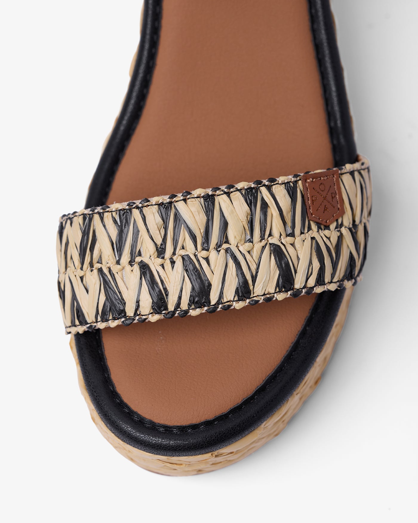 Cuña Sakarun Rafia Negro 35