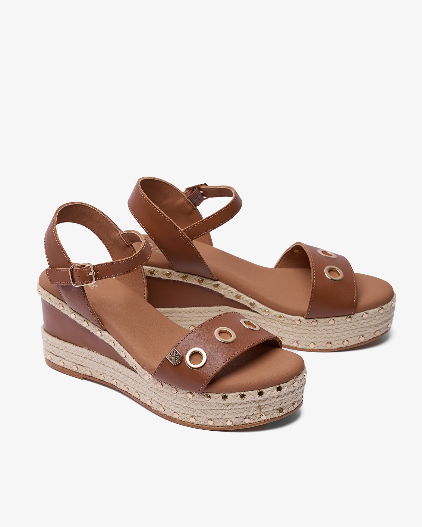 Cuña Arambol Tachuelas Napa Cuero 35