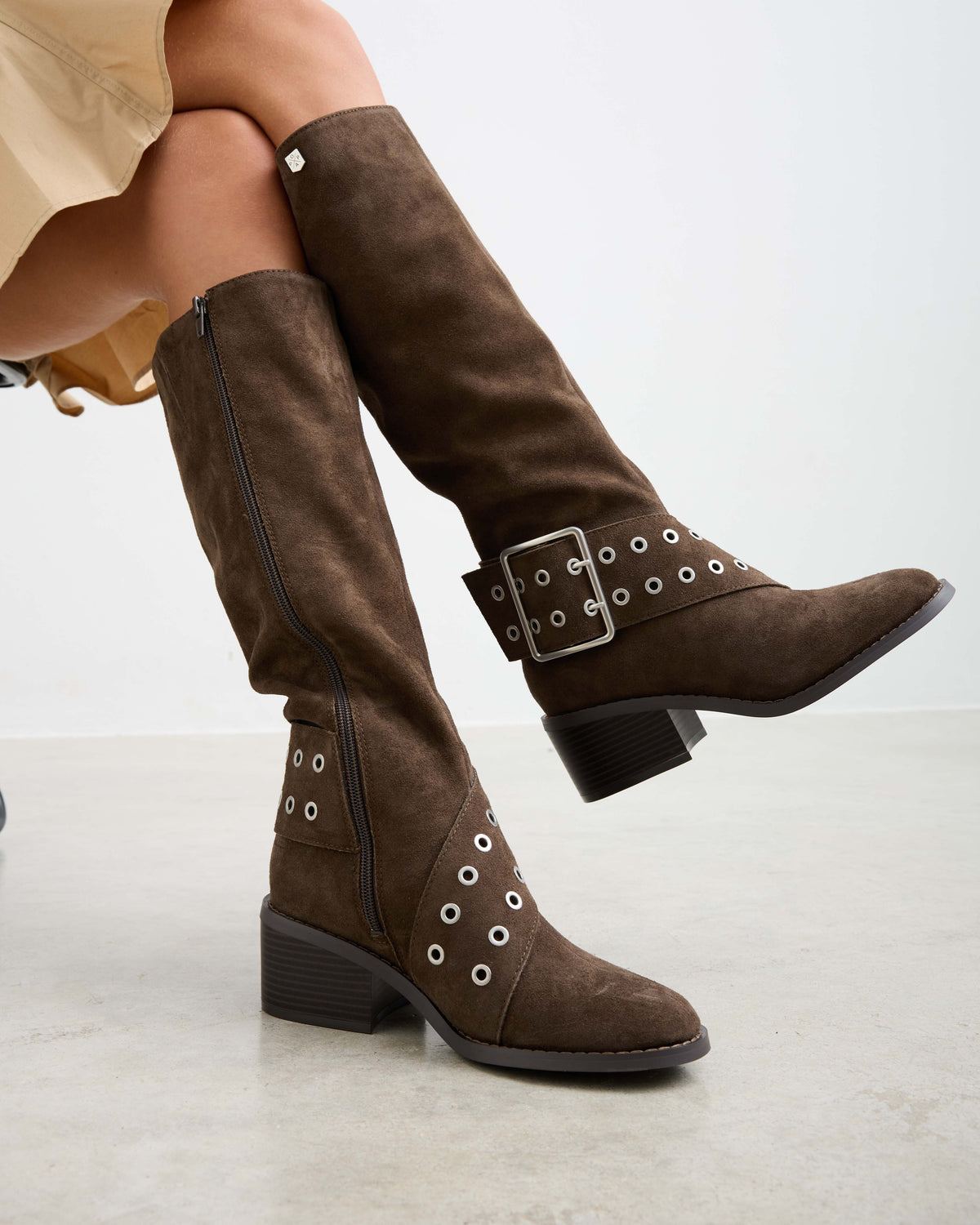 Bota Marrón de Mujer Charamel