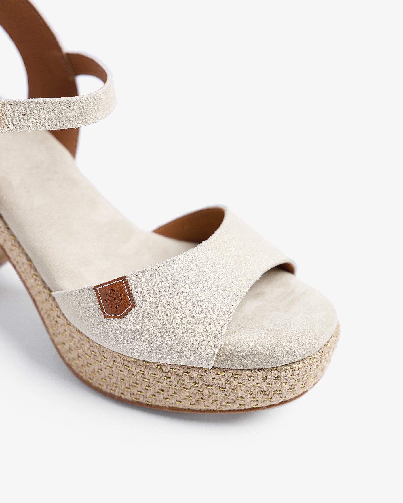 Sandalia Daira Rafia Oro Boreal 35