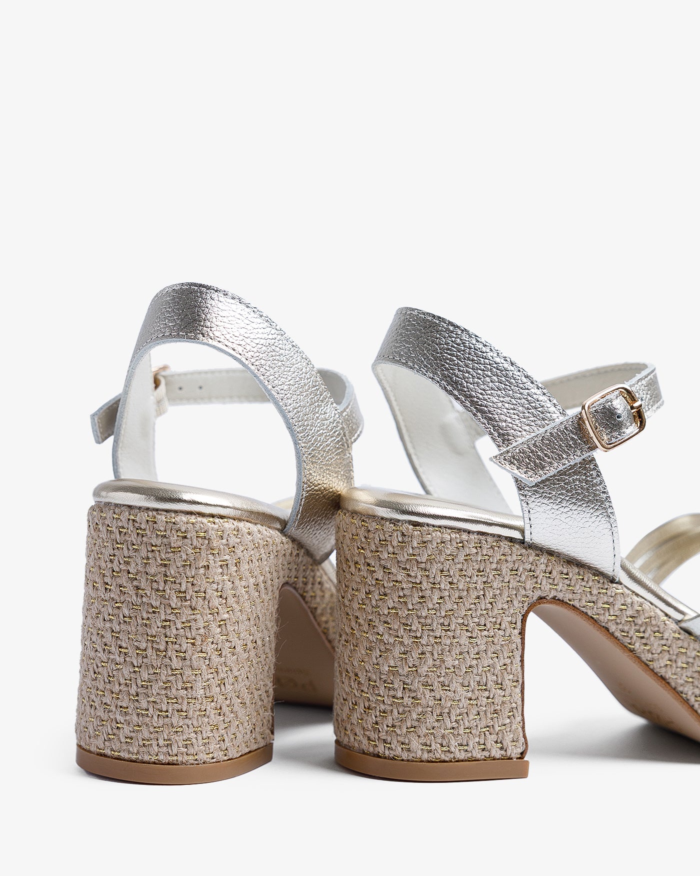 Sandalia Valvas Laminado Oro