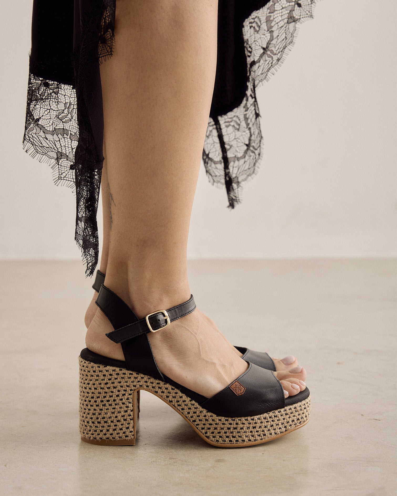 Sandalia Daira Piel Negro