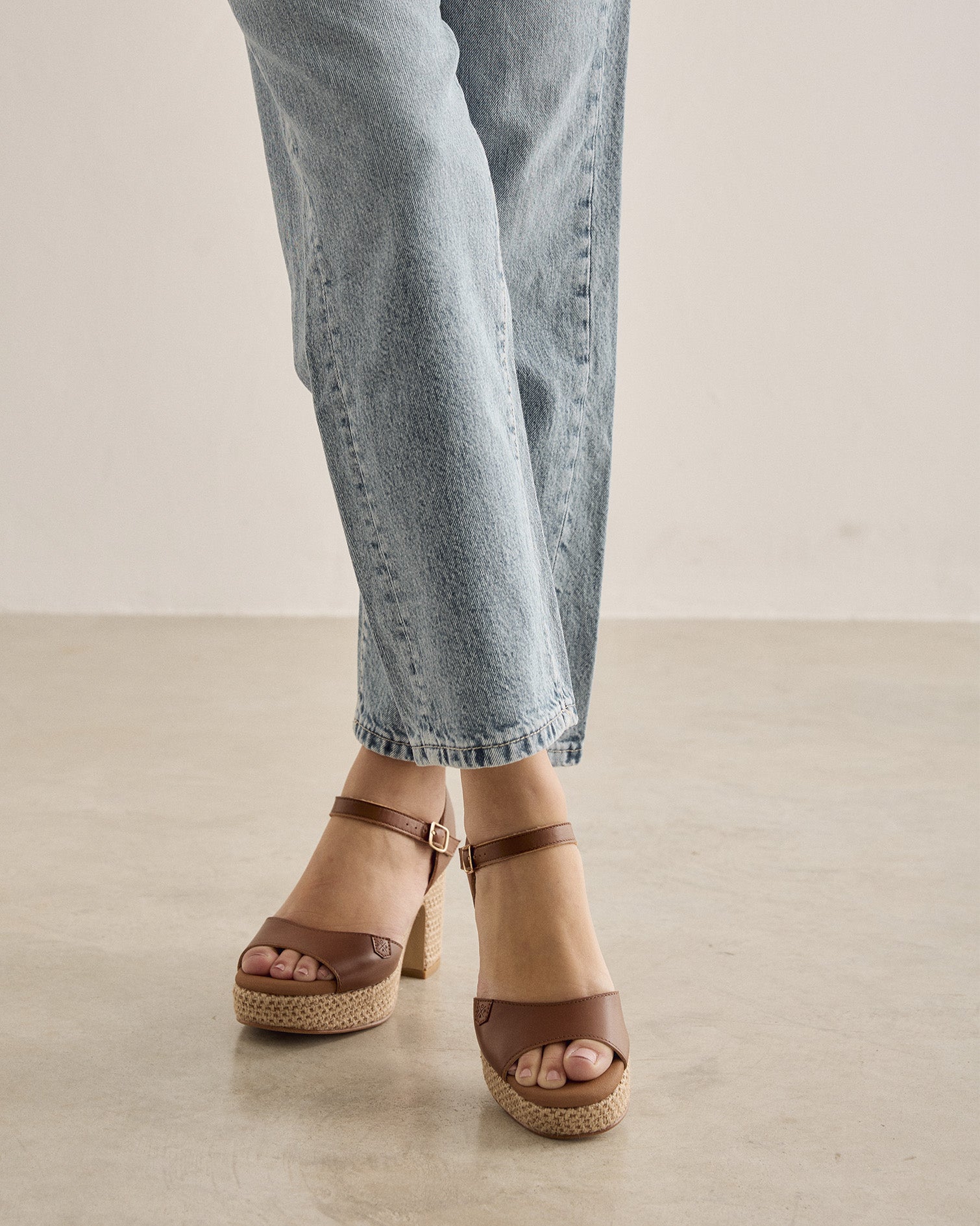 Sandalia Daira Piel Cuero