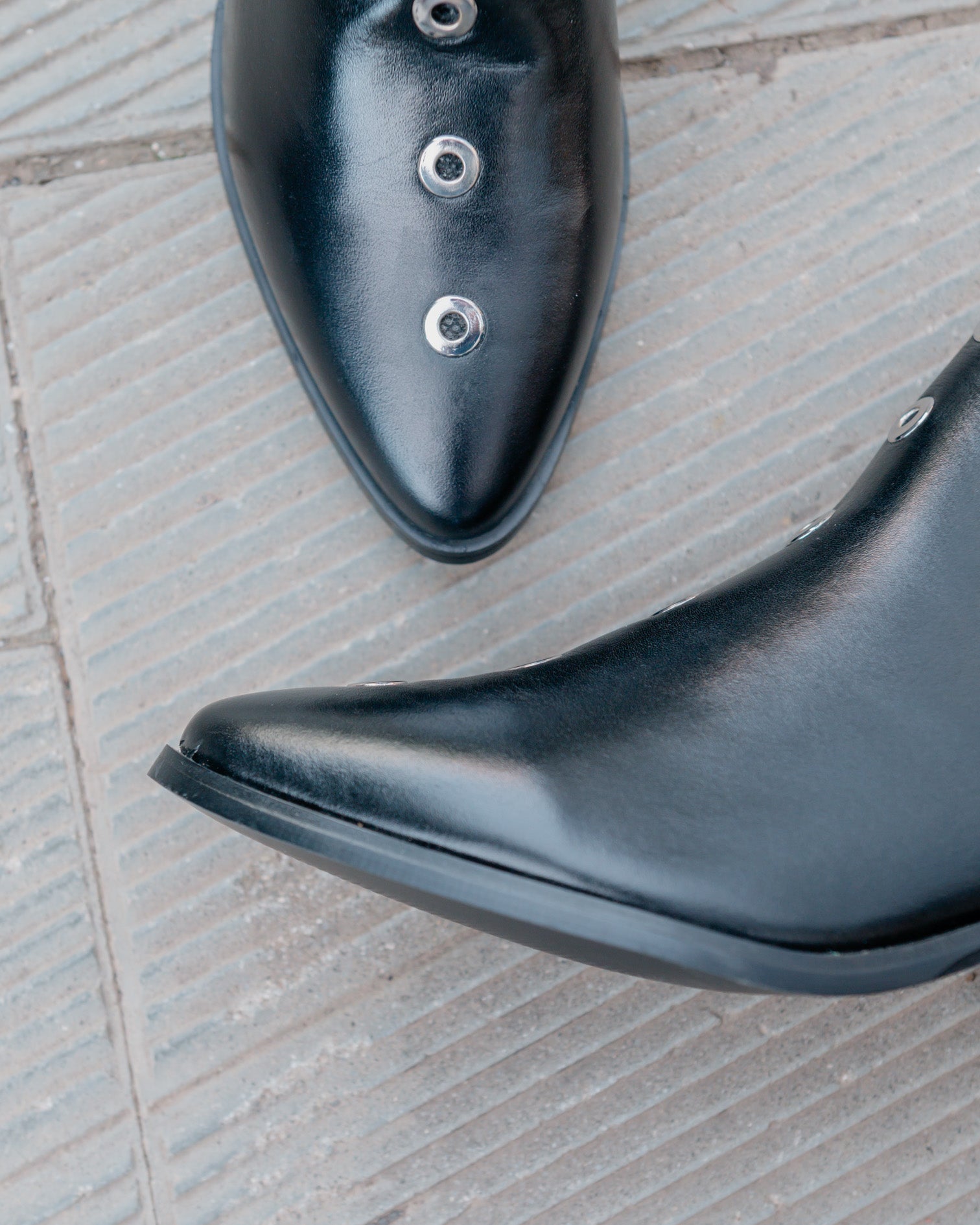 Black Leather Ankle Boot Nexo