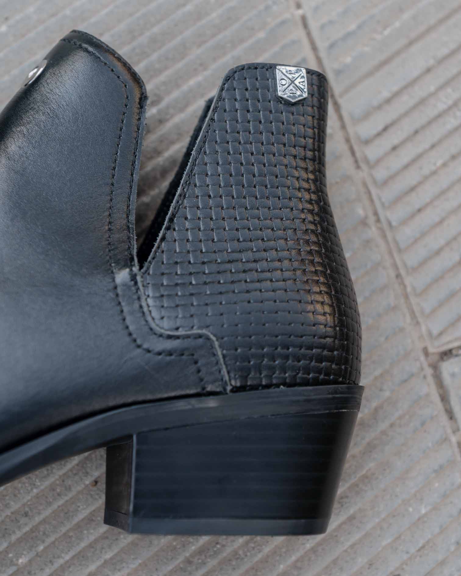 Black Leather Ankle Boot Nexo