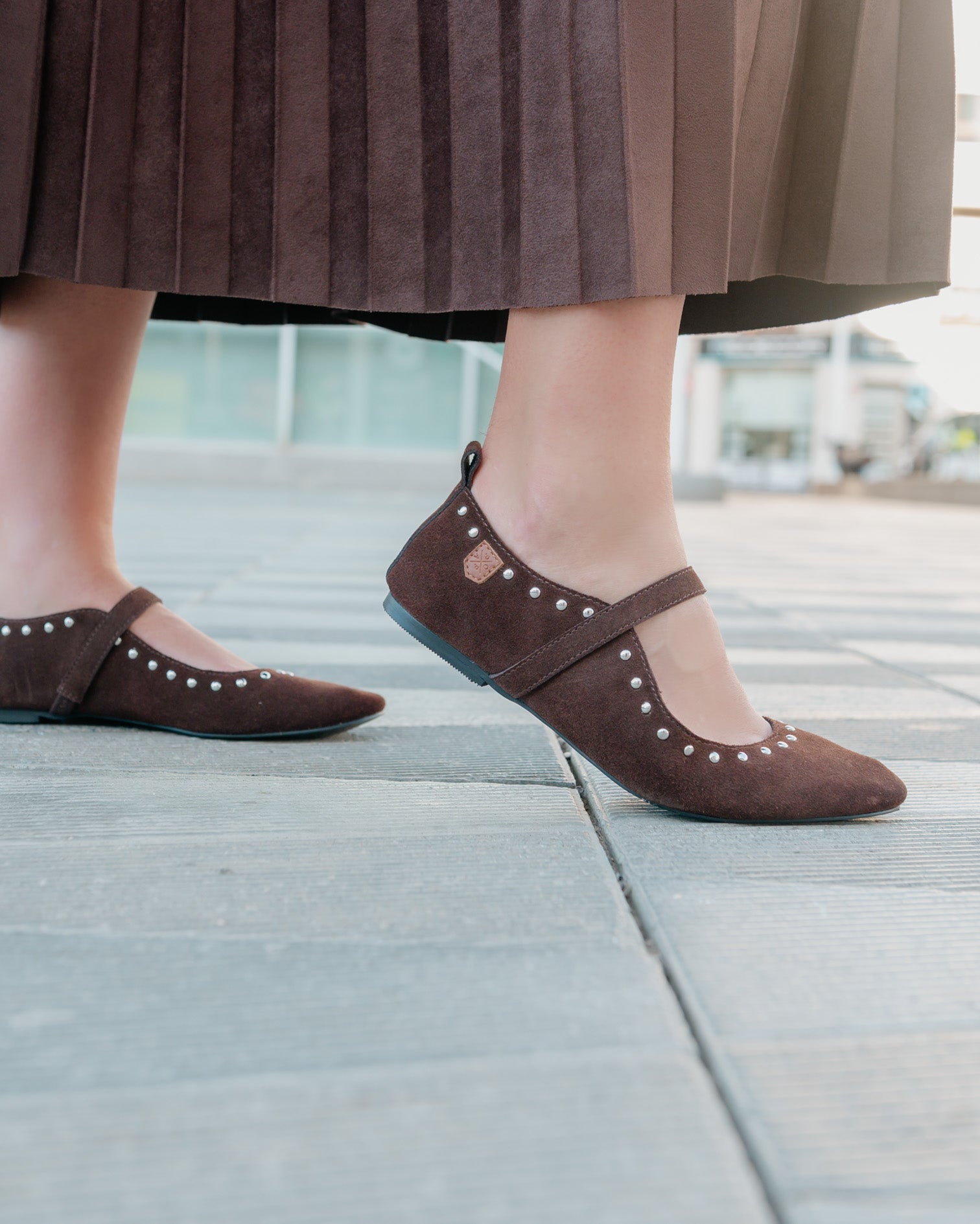 Brown Leather Ballerina with Studs Ondine