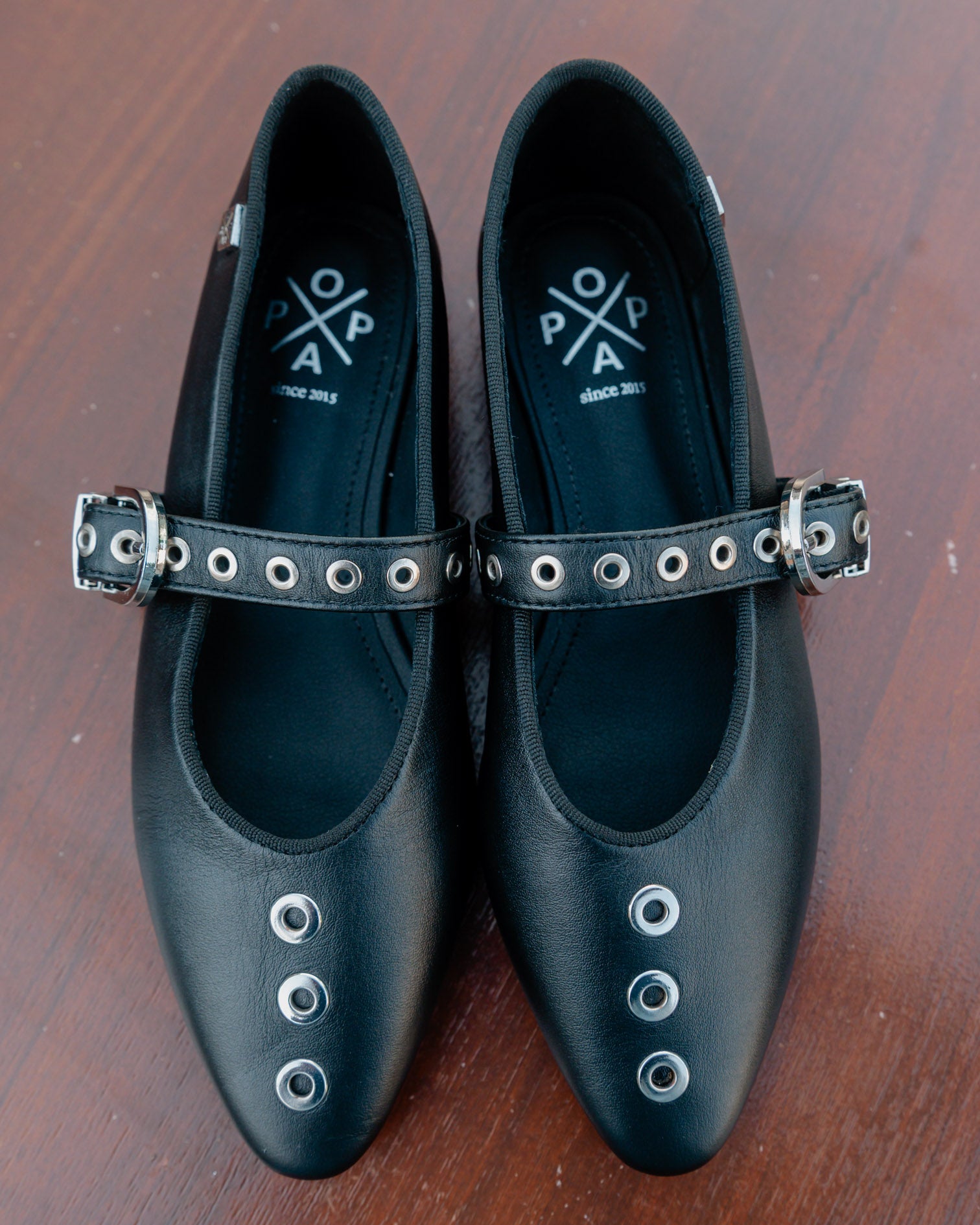 Black Skin Ballerina with Buckle Luzetta