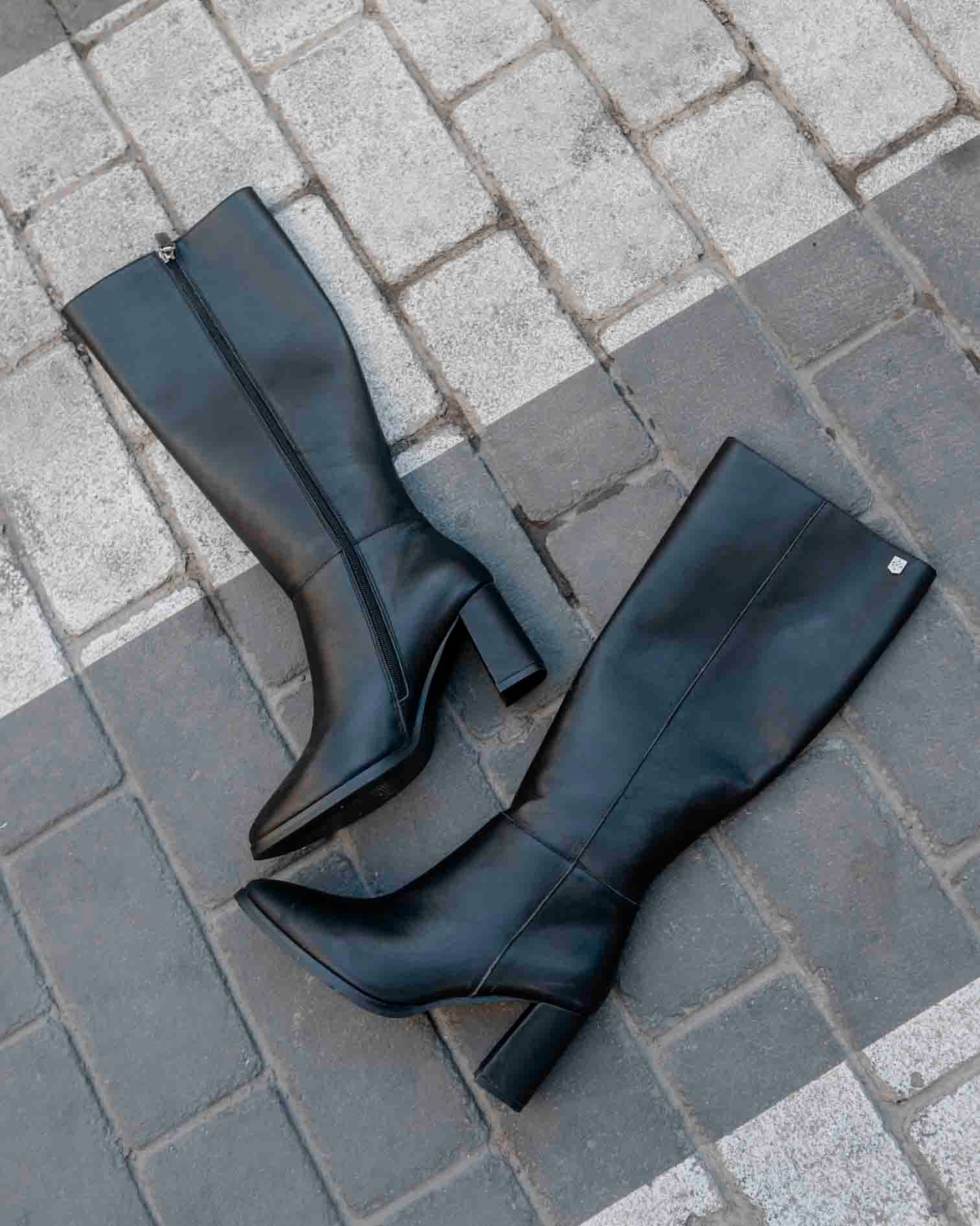High Black Leather Boot Sinnara