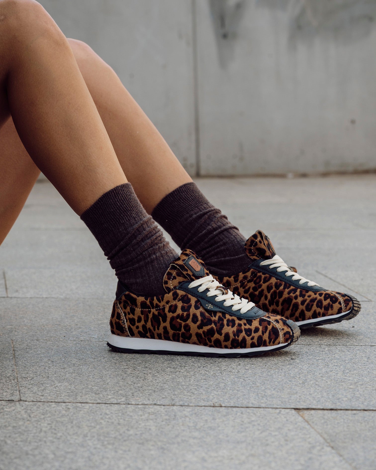 Zapatilla Kira Pony Leopardo