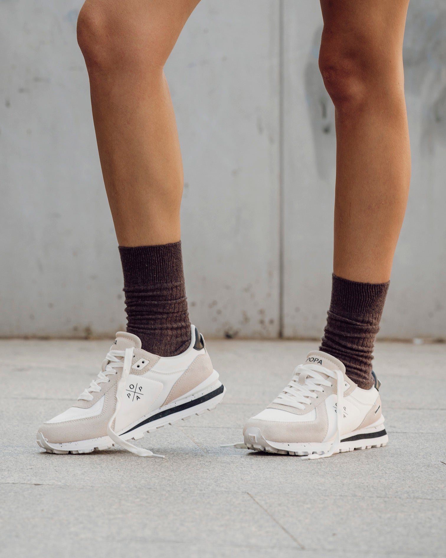 Zapatilla Blake Nylon Beig y Blanco