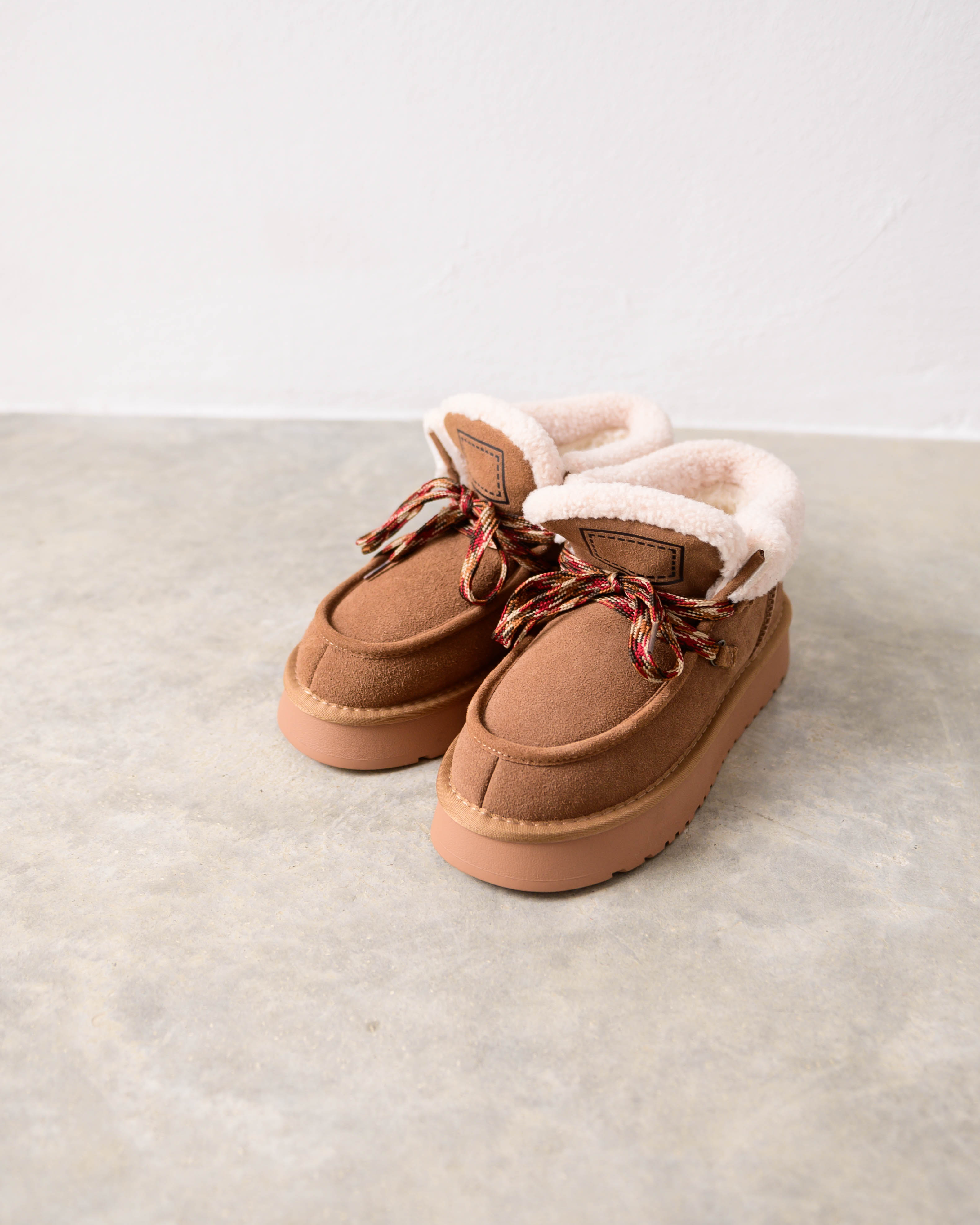 Oma Shearling Flat Boot